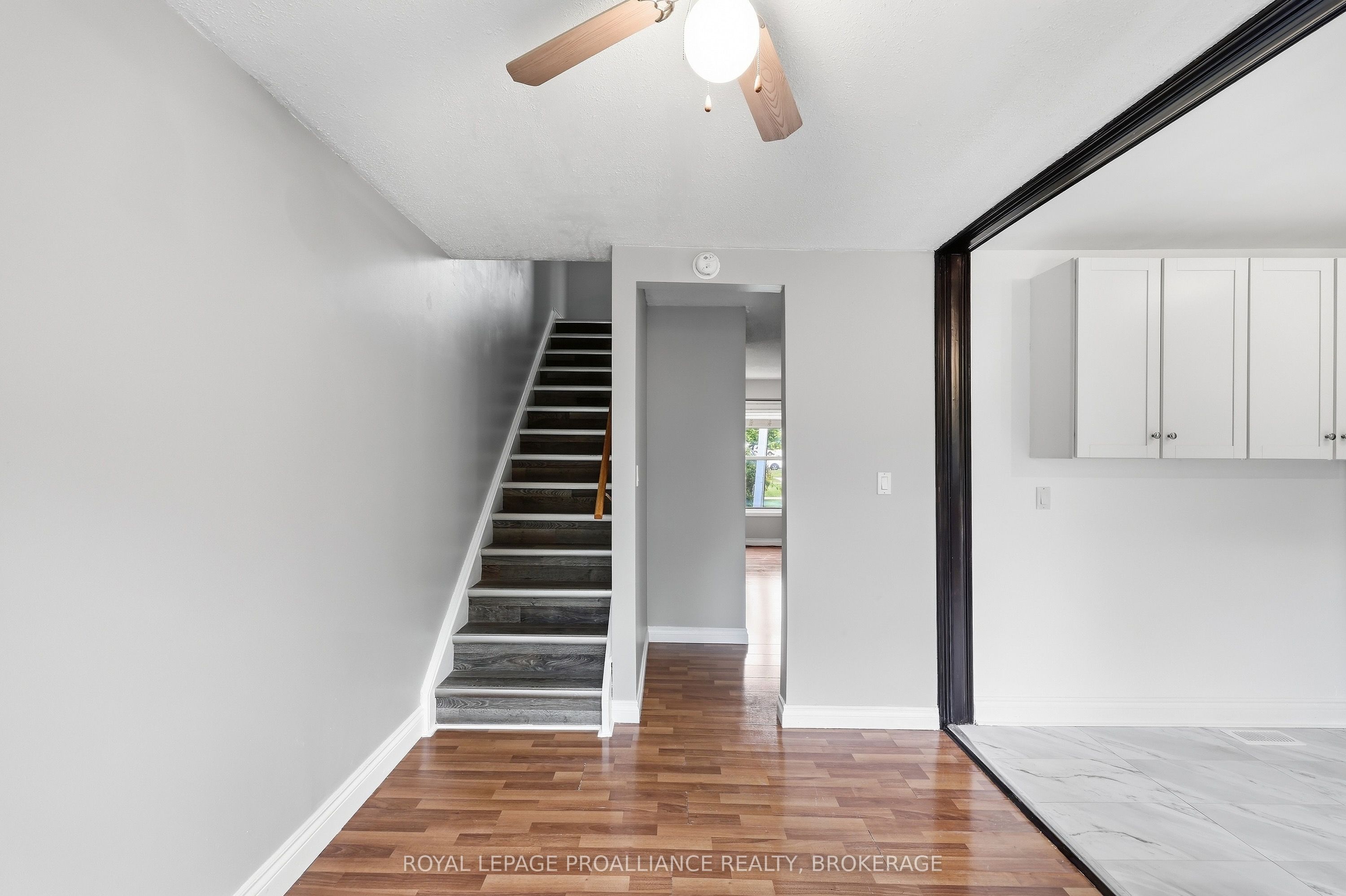 973 Oakview Avenue Property Photo 16