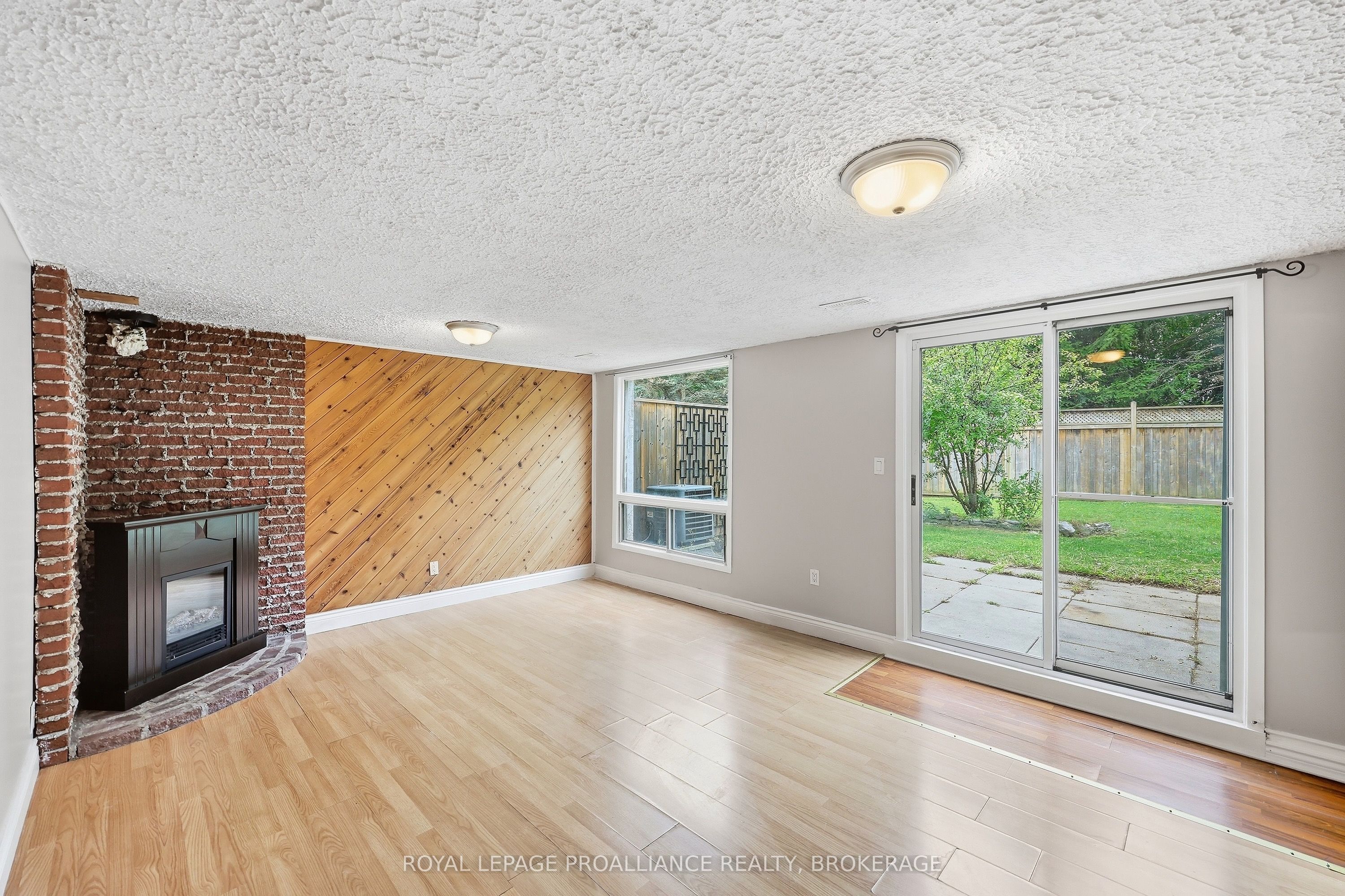 973 Oakview Avenue 61 Property Photo 23