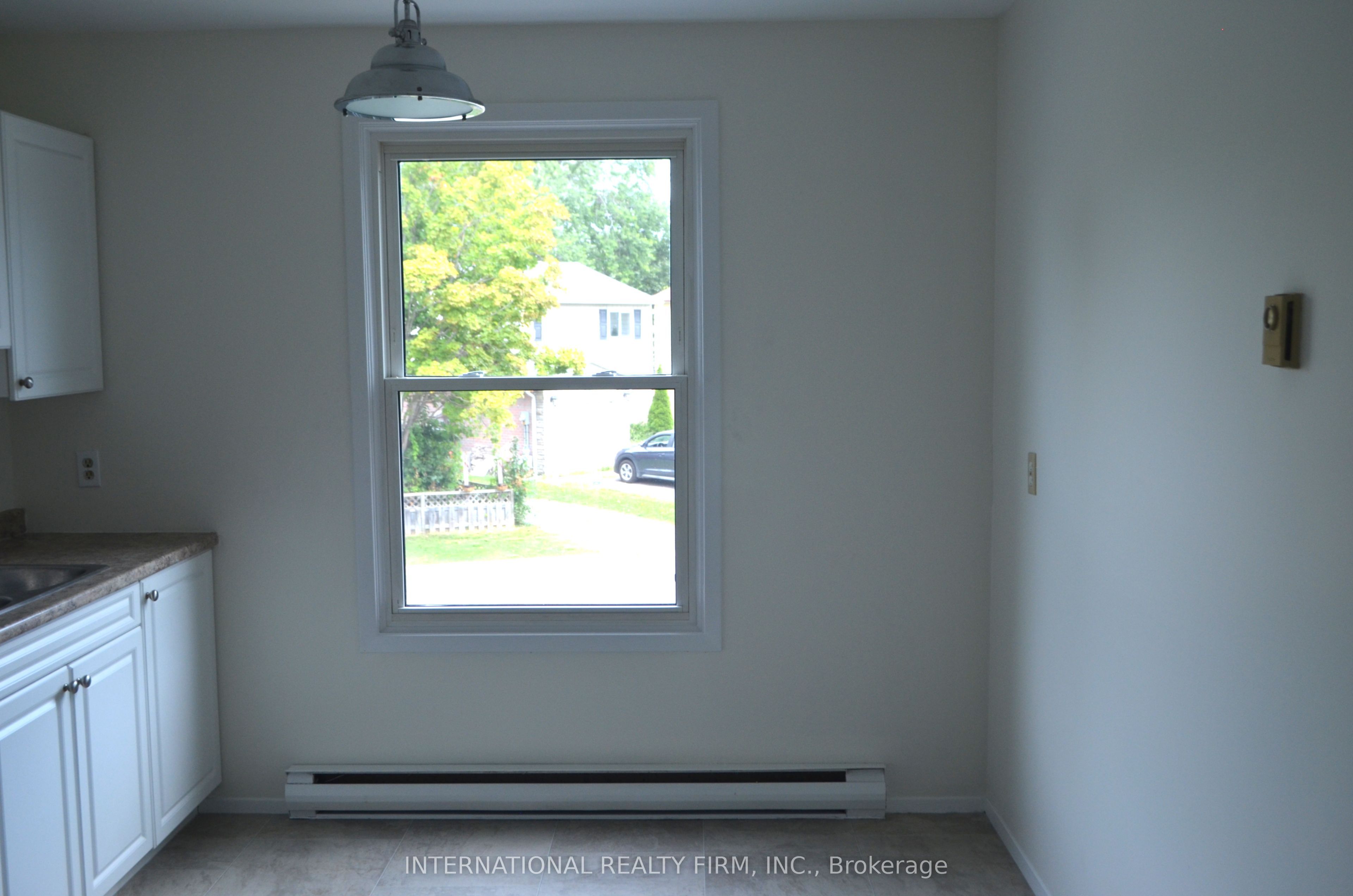 53 Peacock Boulevard Property Photo 6