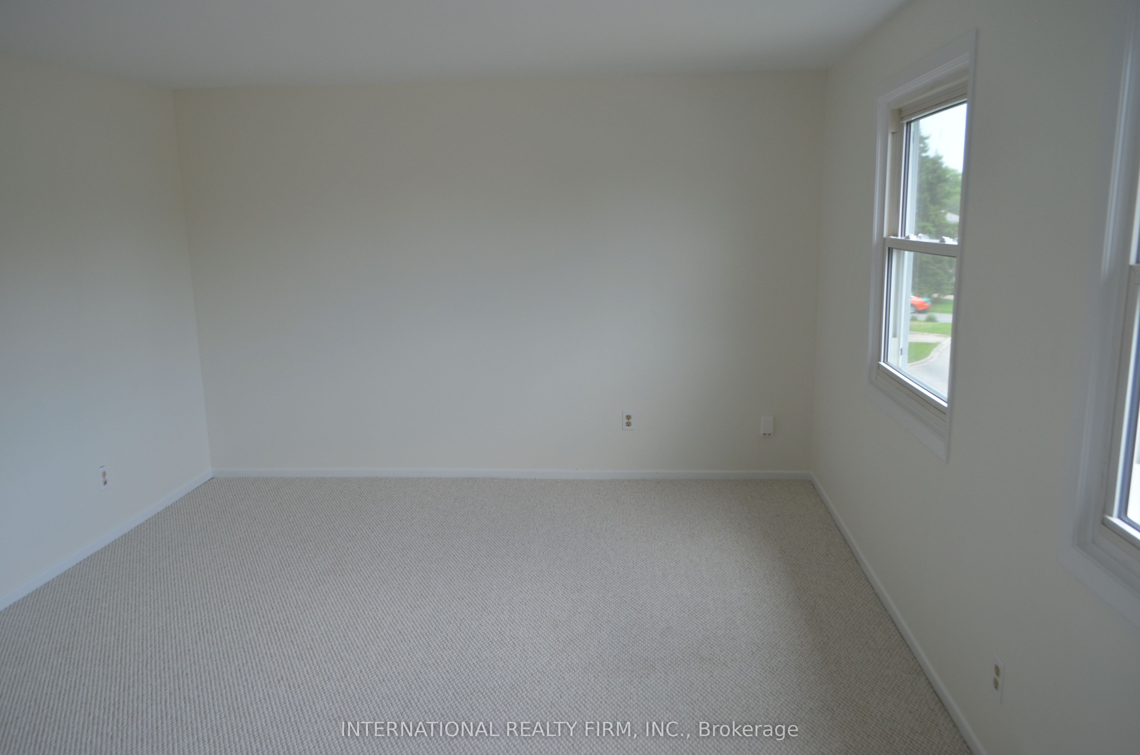 53 Peacock Boulevard Property Photo 11