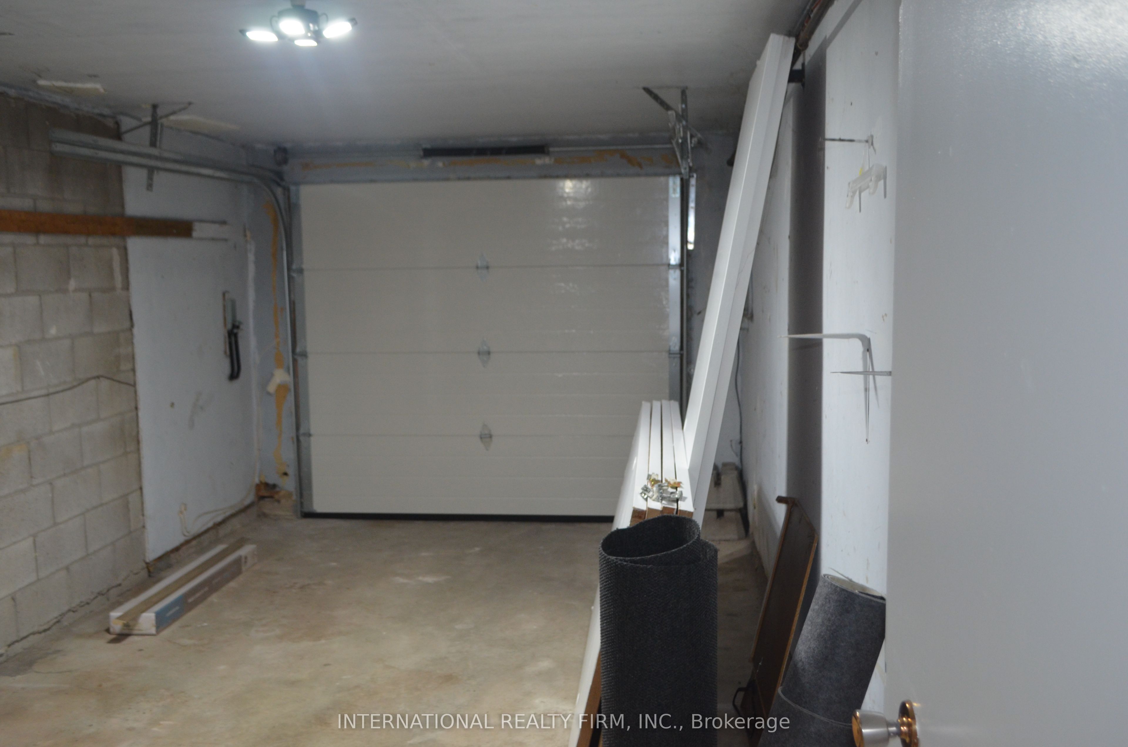 53 Peacock Boulevard Property Photo 15