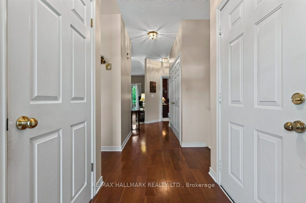 99 Linwell Road 17 Property Photo 5