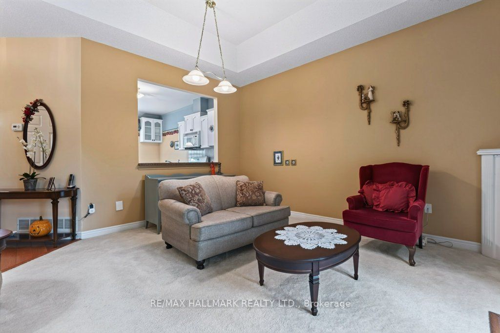 99 Linwell Road 17 Property Photo 14