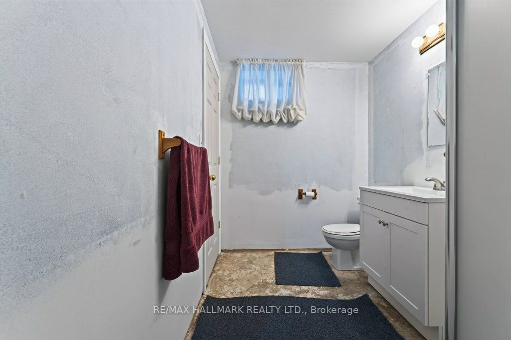 99 Linwell Road 17 Property Photo 24