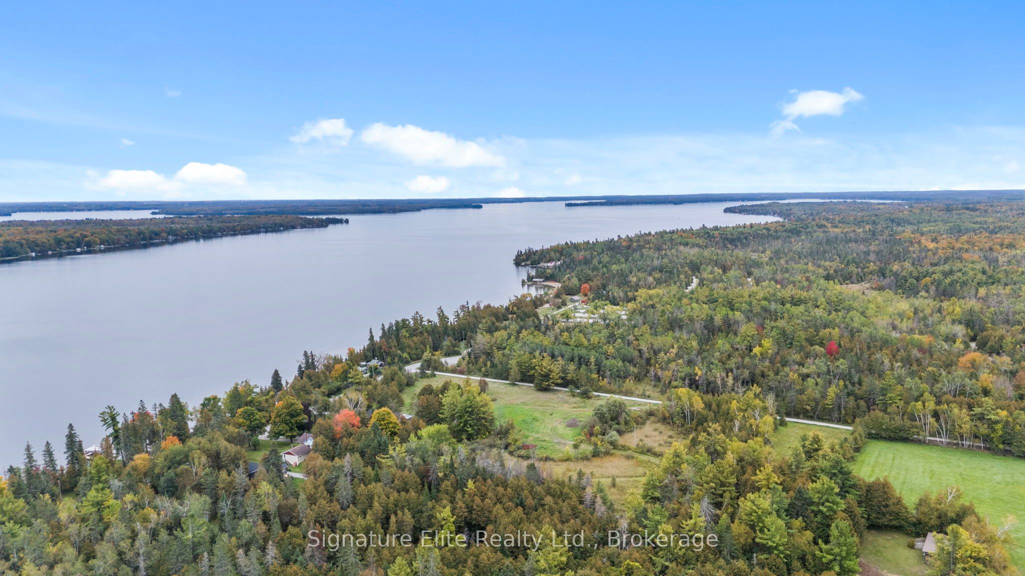985 North Bay Drive Property Photo 25