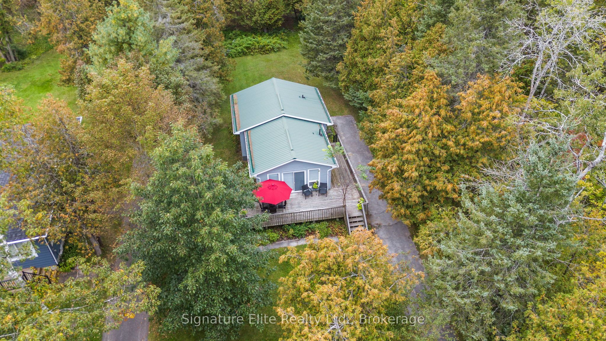 985 North Bay Drive Property Photo 26