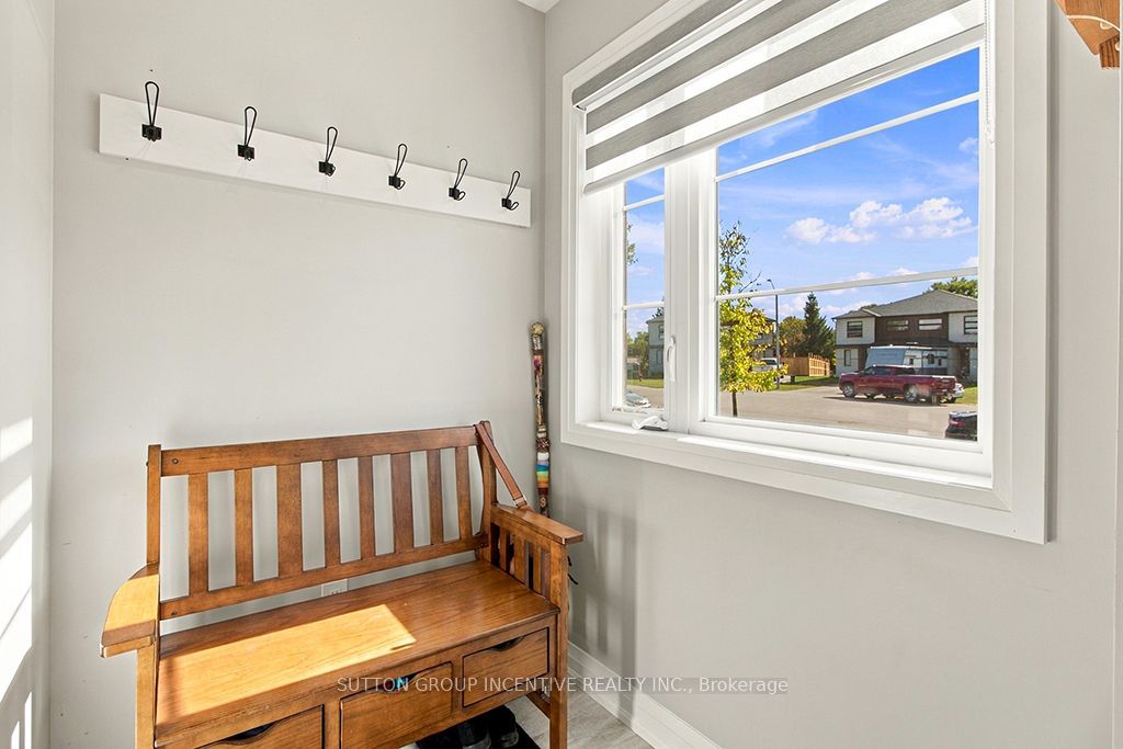 103 Jefferey Way Property Photo 8