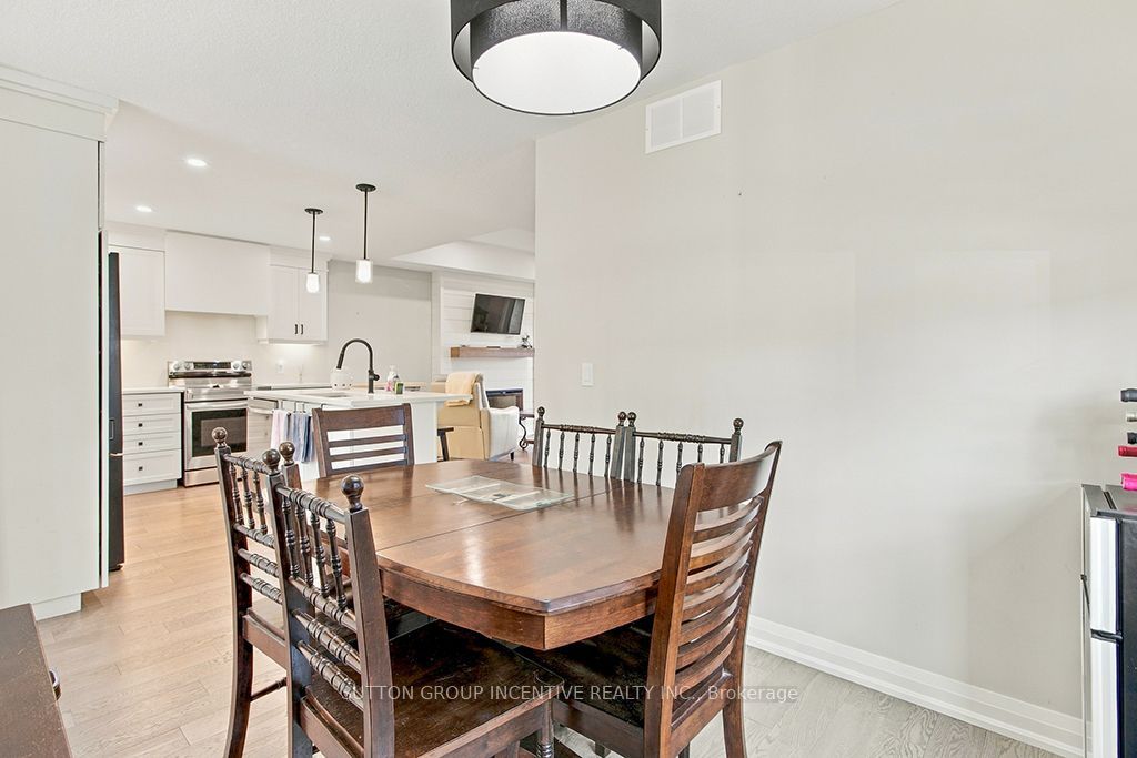 103 Jefferey Way Property Photo 12