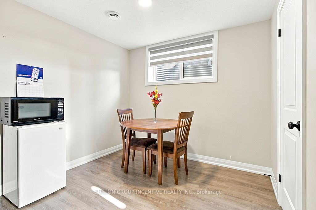 103 Jefferey Way Property Photo 29
