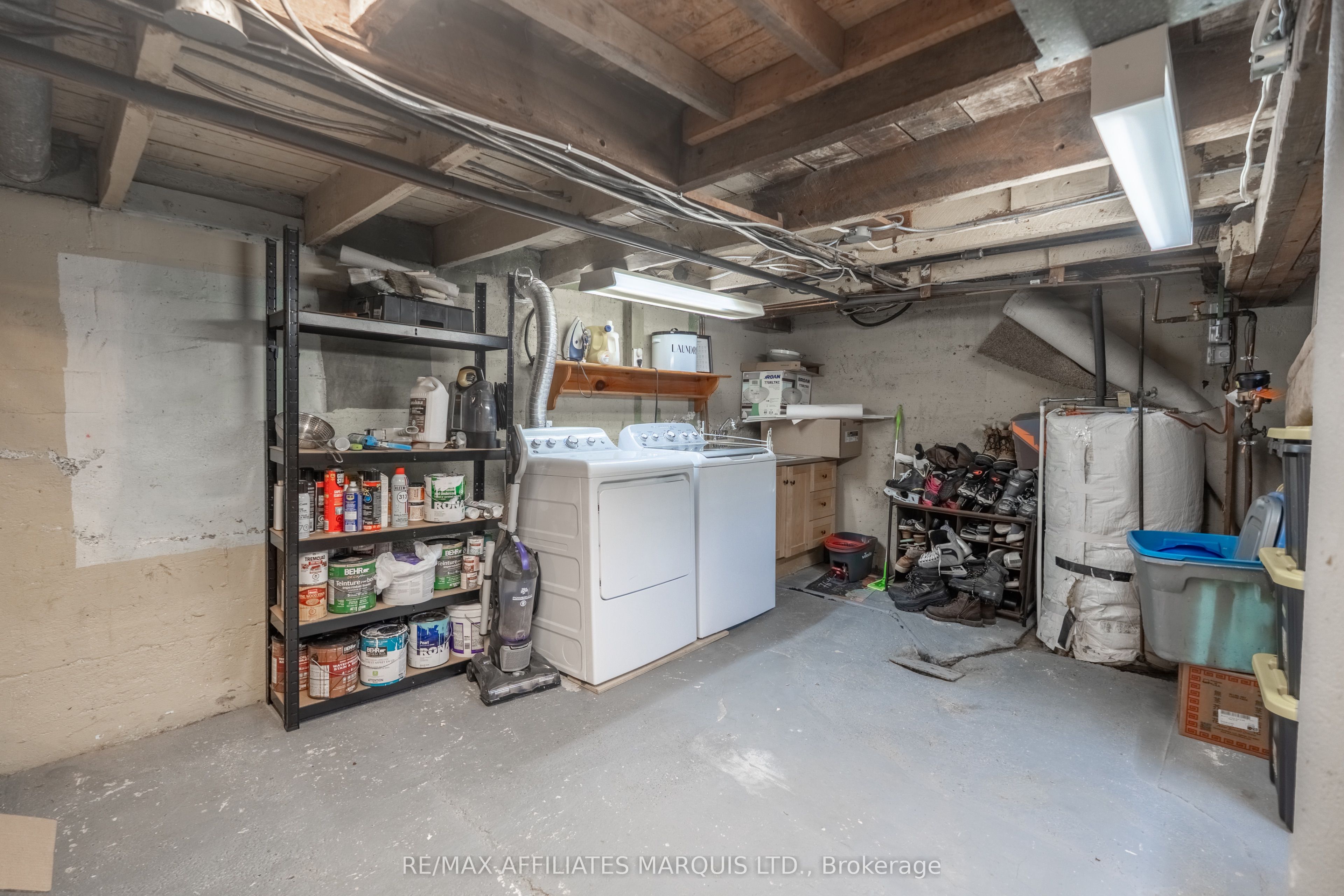 311 Fourth Street W Property Photo 21