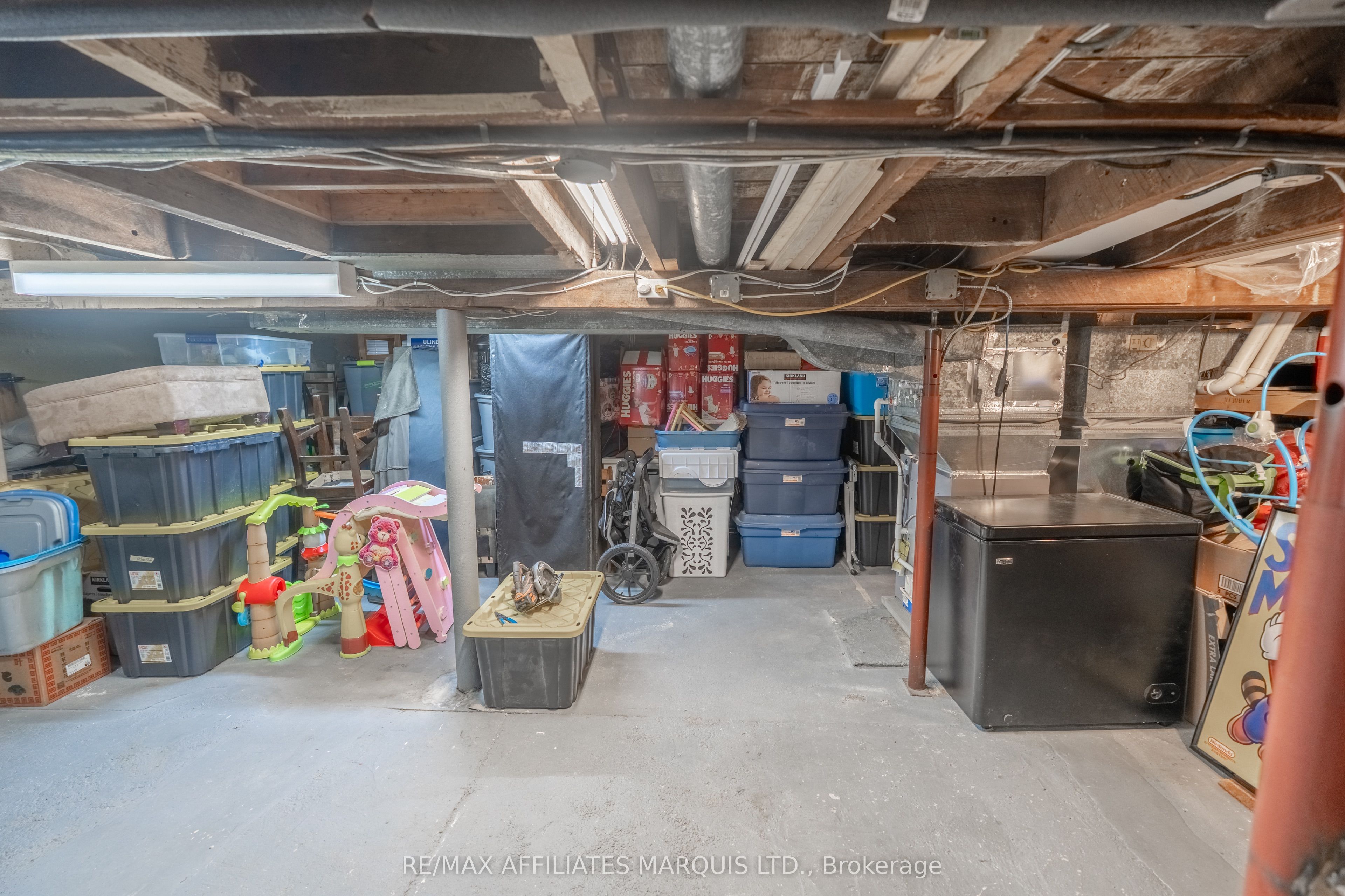311 Fourth Street W Property Photo 22