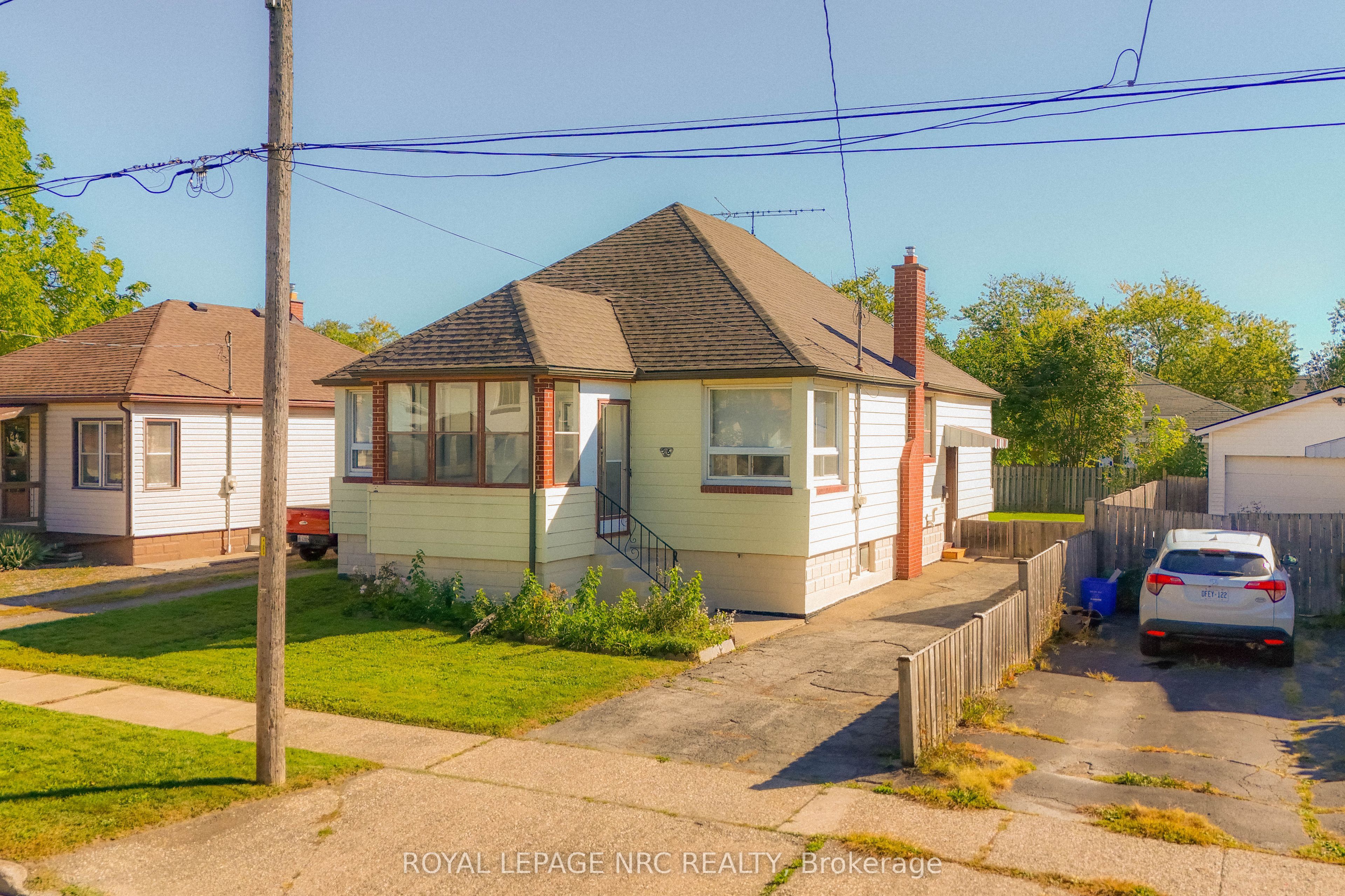 56 Lyons Avenue Property Photo 2