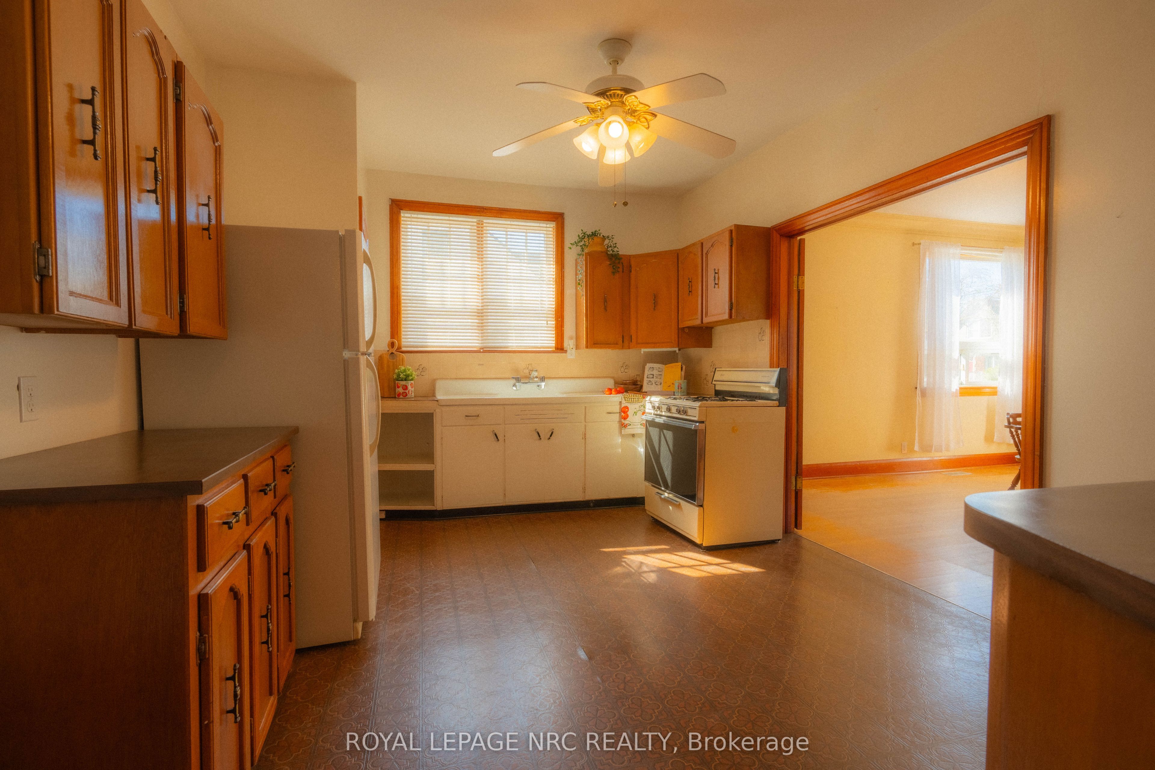 56 Lyons Avenue Property Photo 7