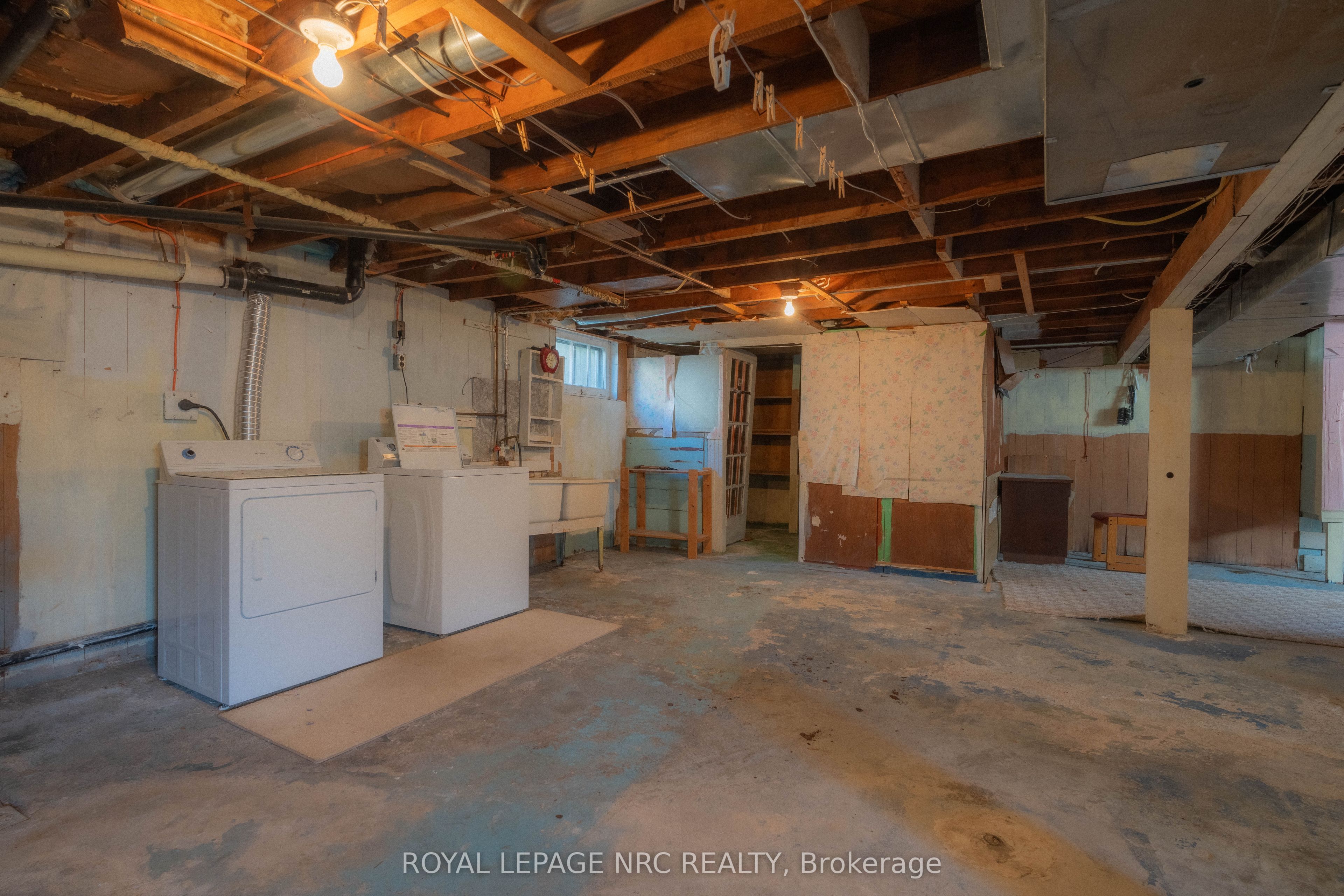 56 Lyons Avenue Property Photo 28