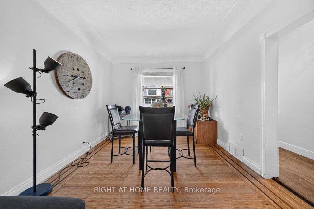 36 Sherman Avenue N Property Photo 5