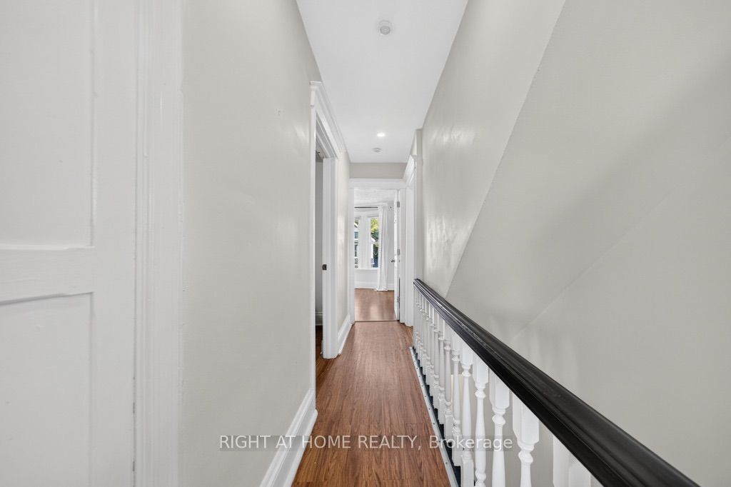 36 Sherman Avenue N Property Photo 23