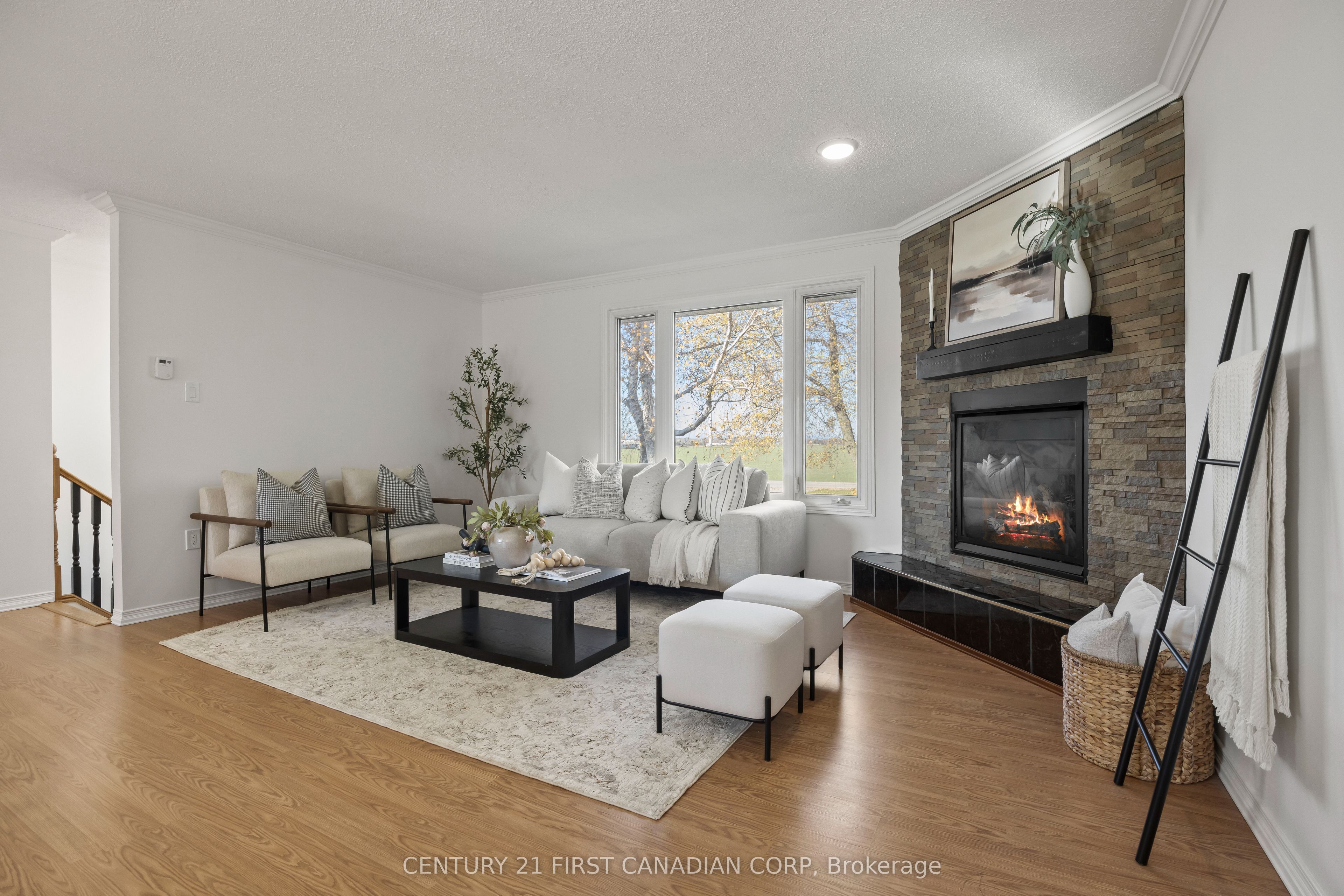 70986 B Line Property Photo 14
