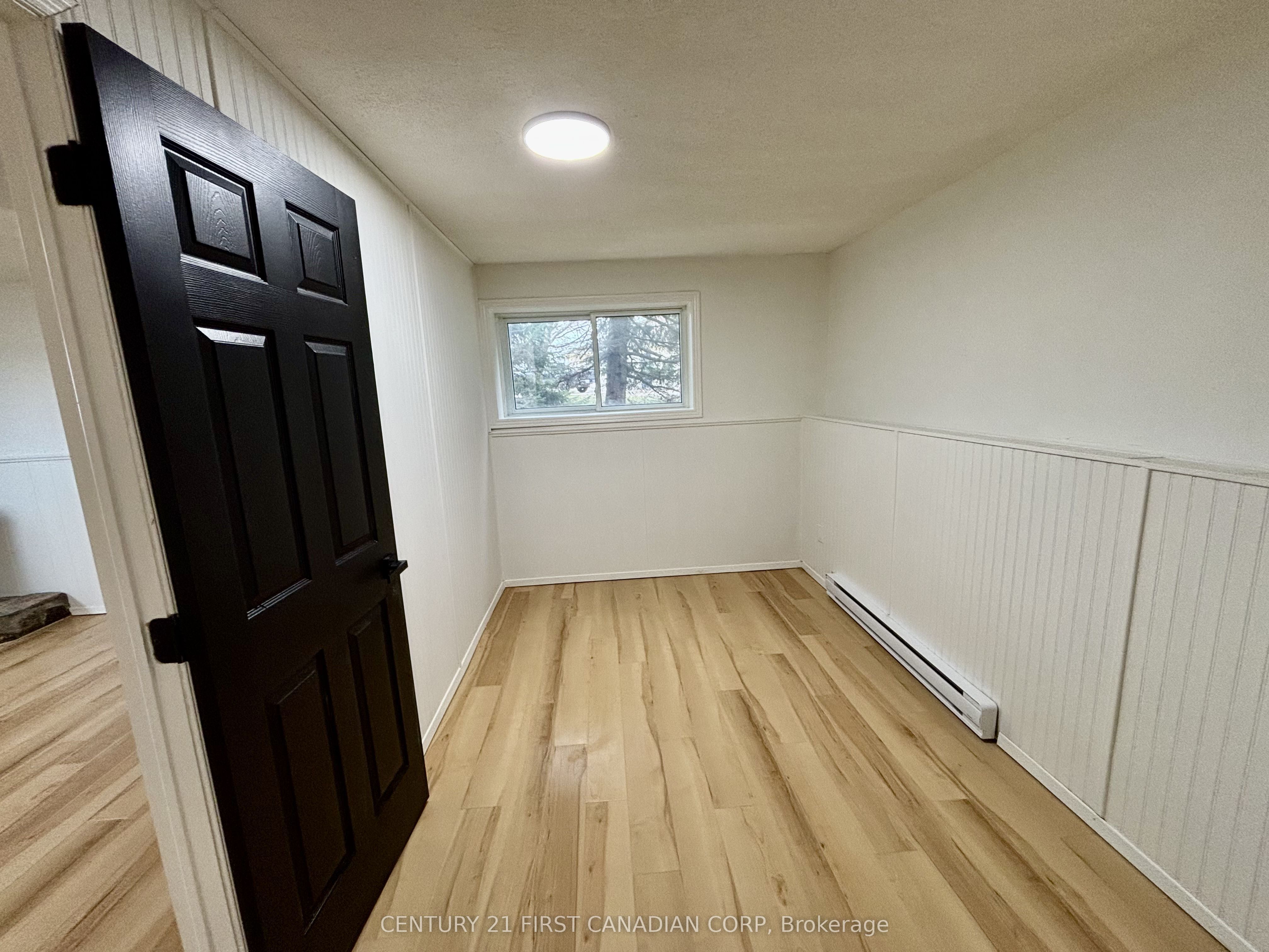 70986 B Line Property Photo 31
