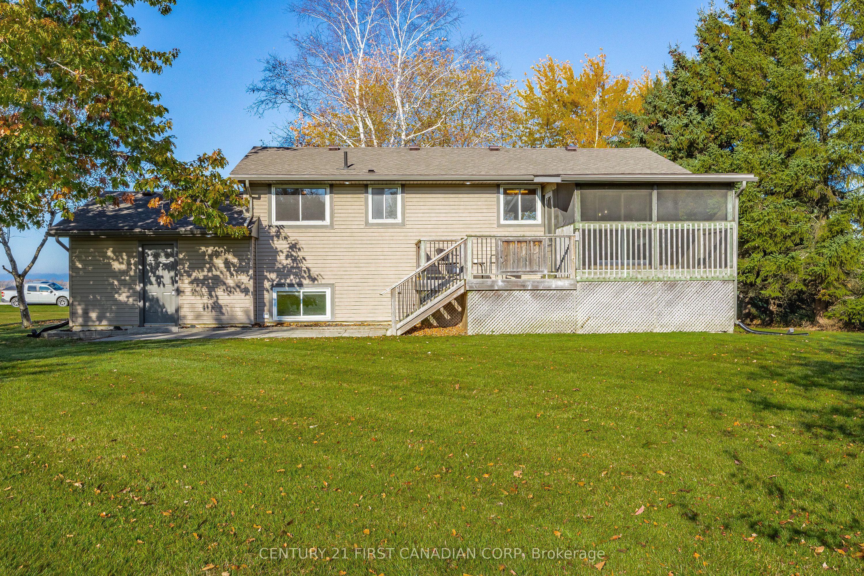 70986 B Line Property Photo 40