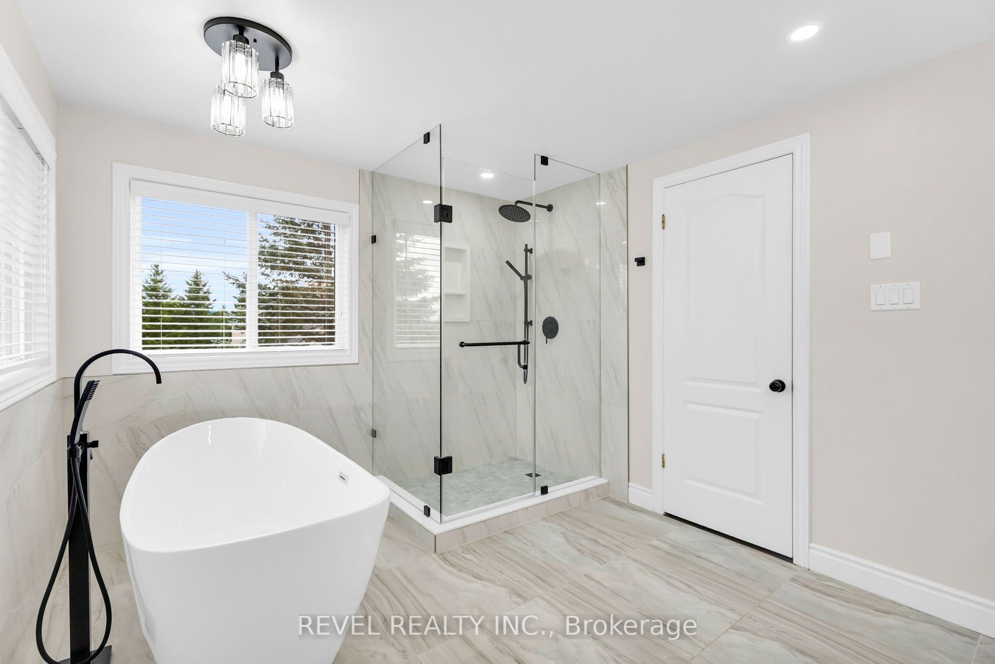 14 Devonleigh Drive Property Photo 24