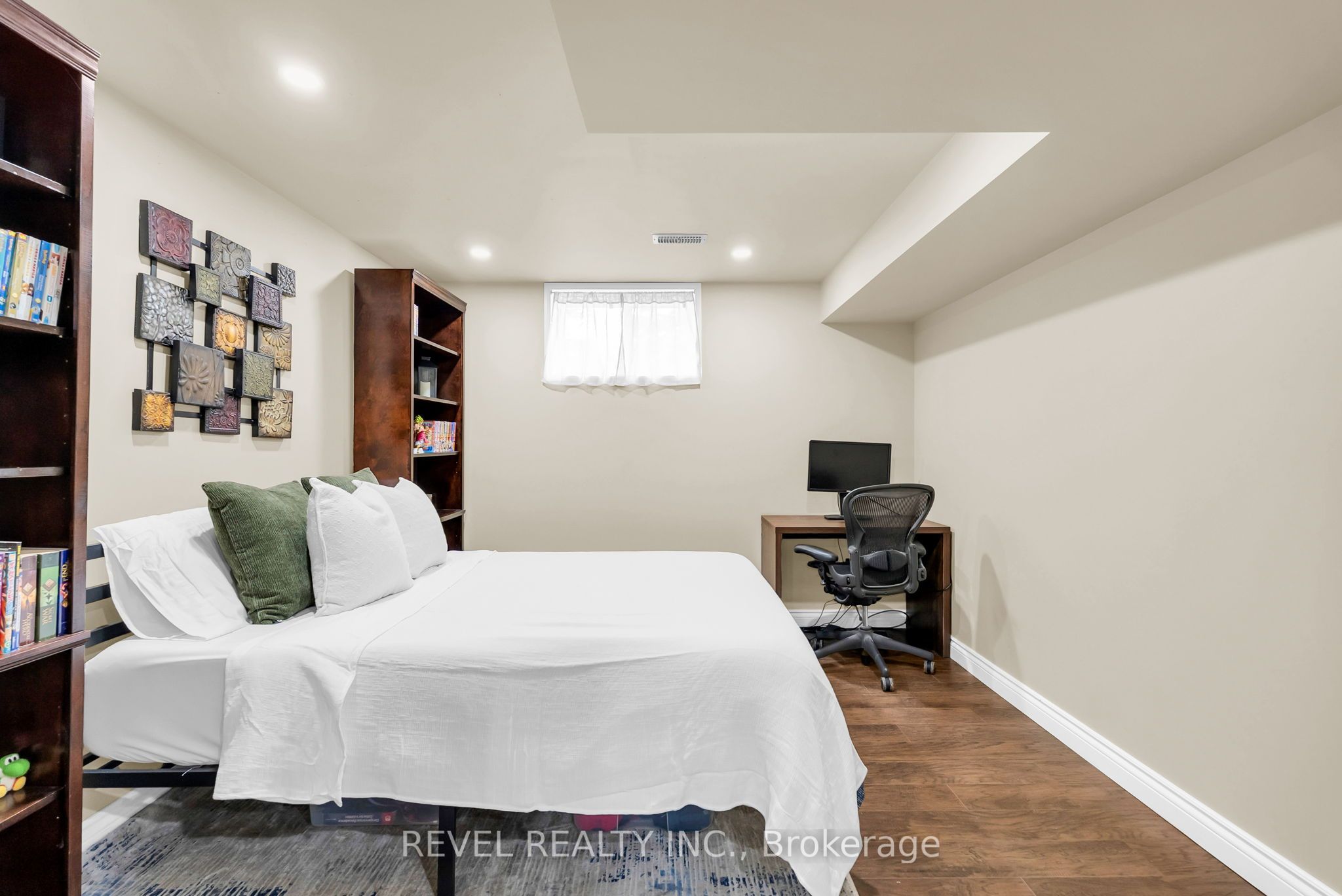 14 Devonleigh Drive Property Photo 33