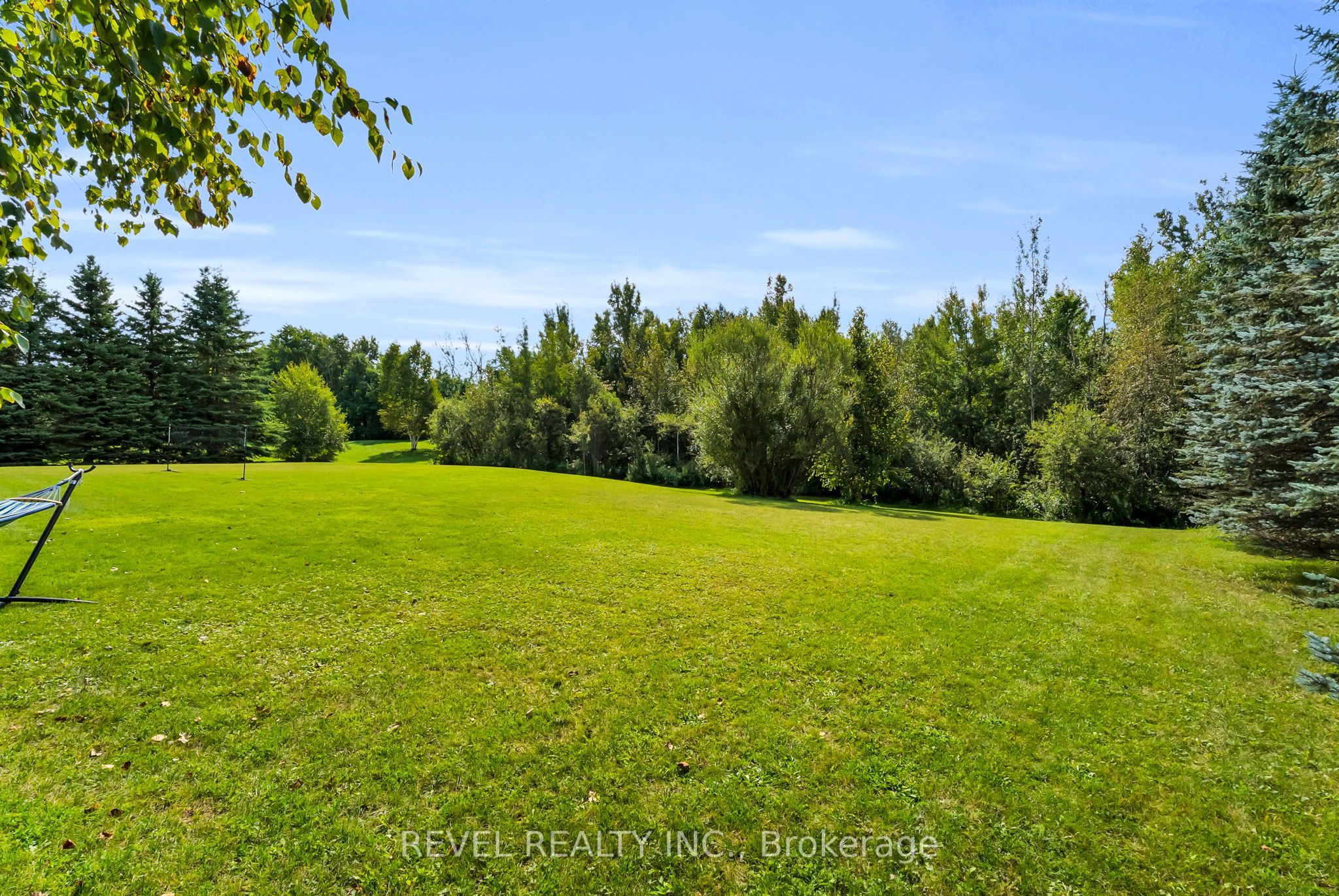 14 Devonleigh Drive Property Photo 43