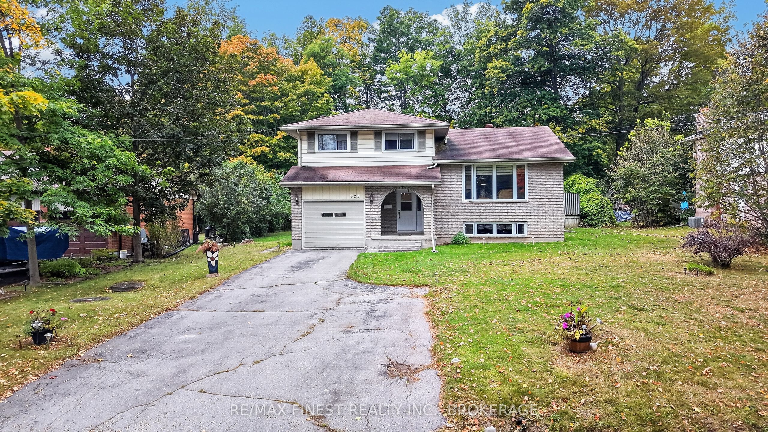 525 Whites Road Property Photo 18