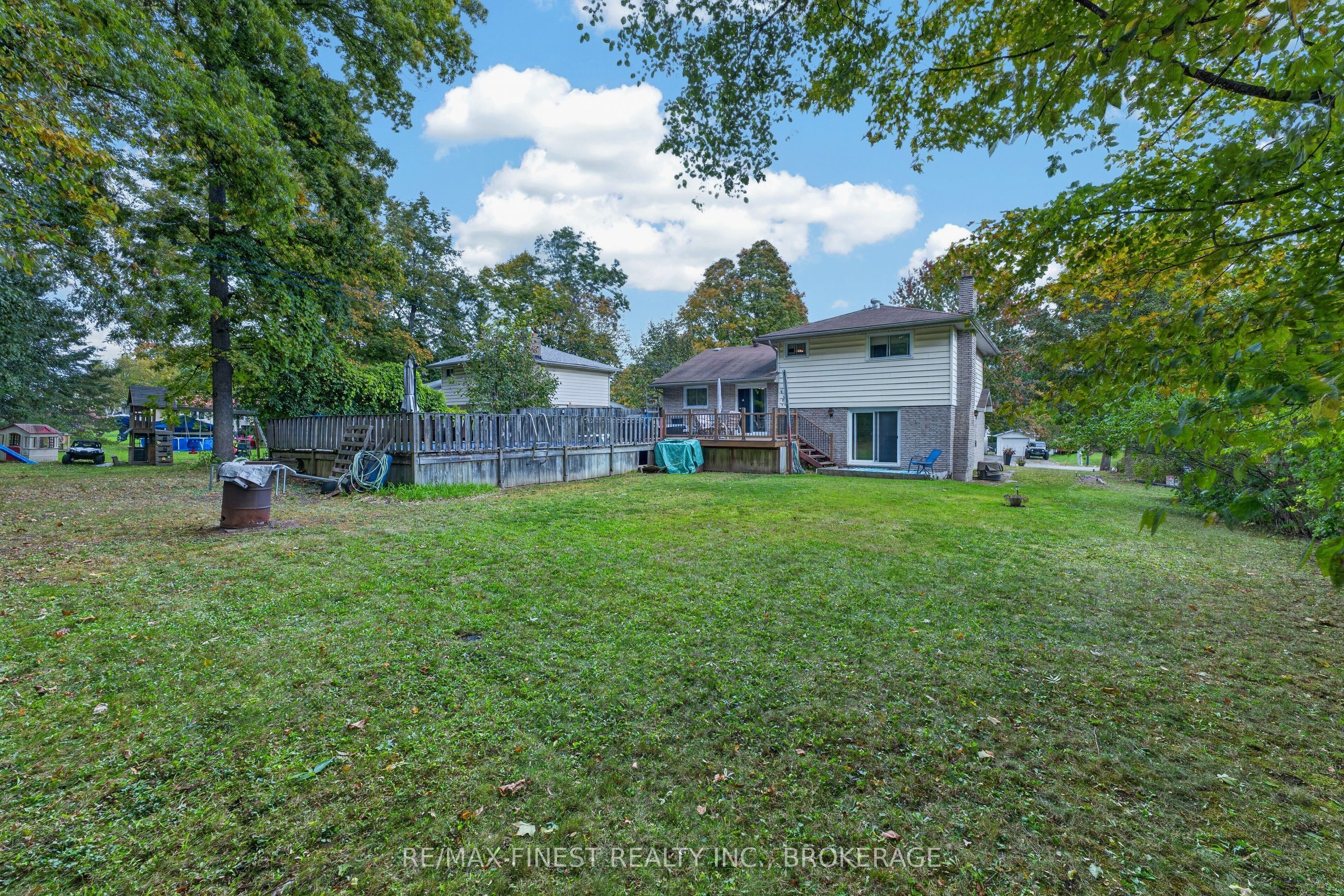525 Whites Road Property Photo 21