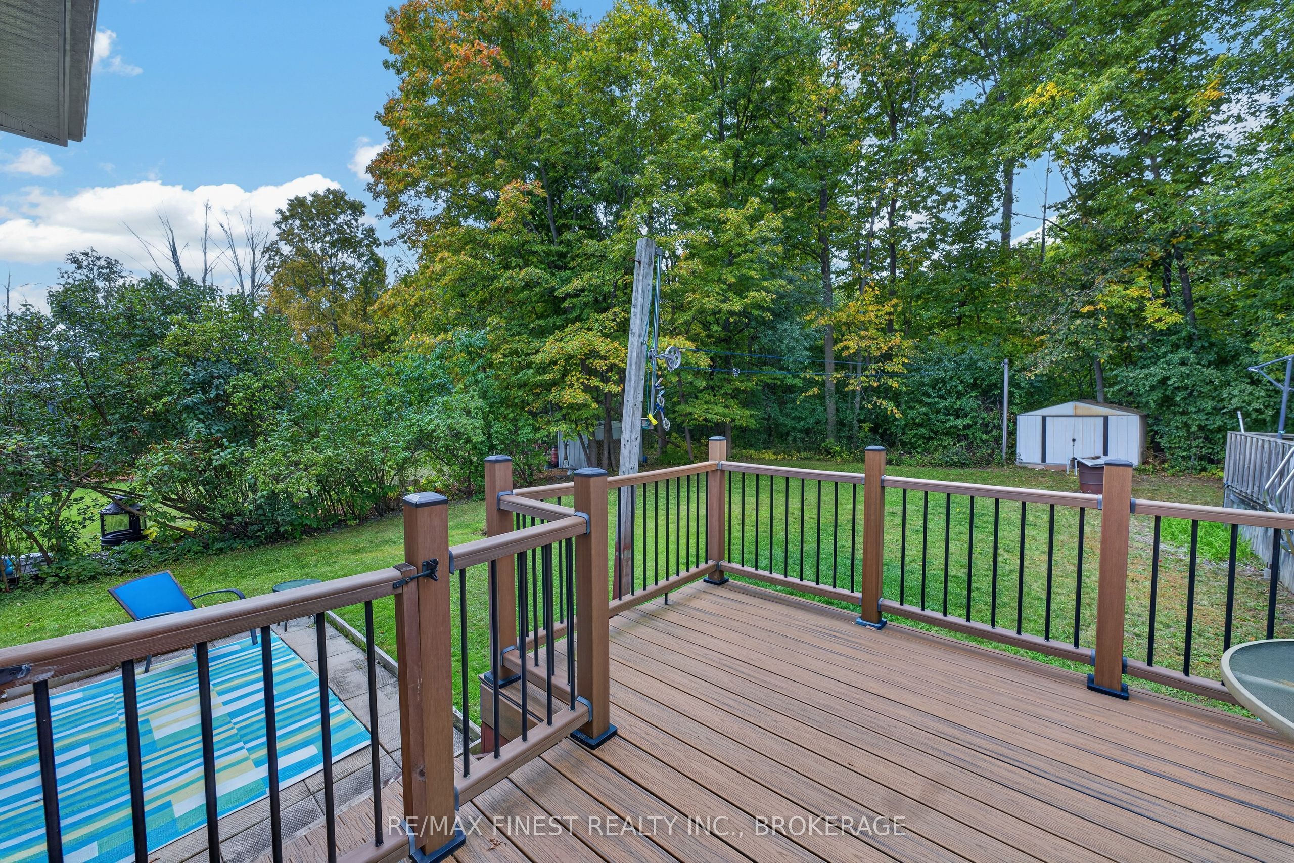 525 Whites Road Property Photo 24
