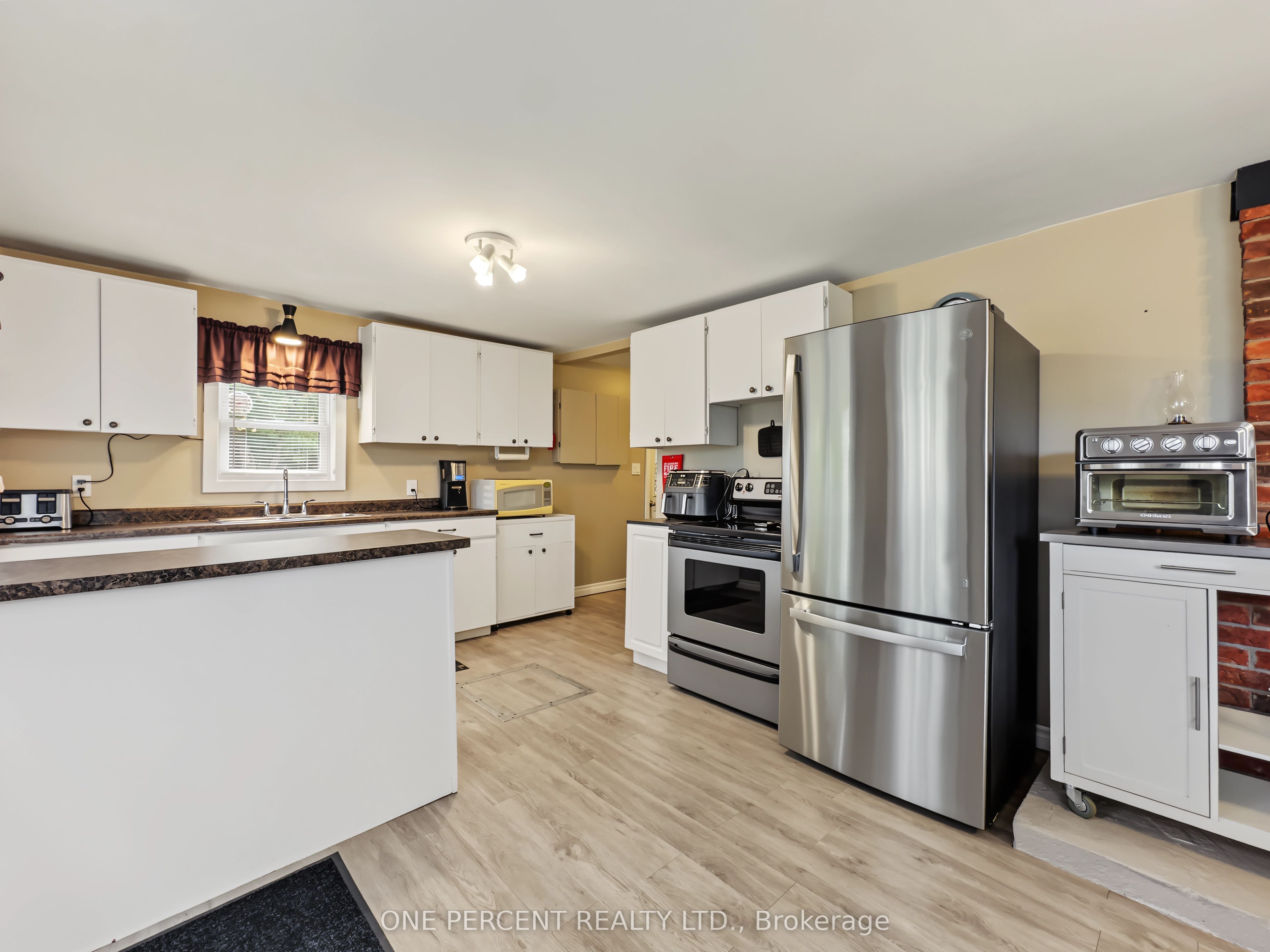 1619 Centreville Road Property Photo 12