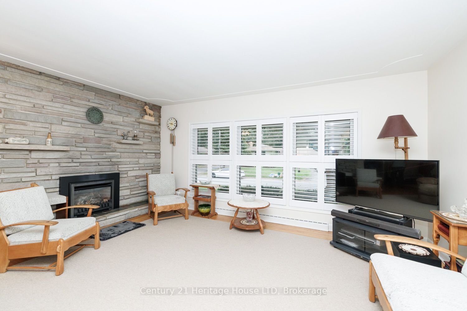5159 Shirley Avenue Property Photo 7