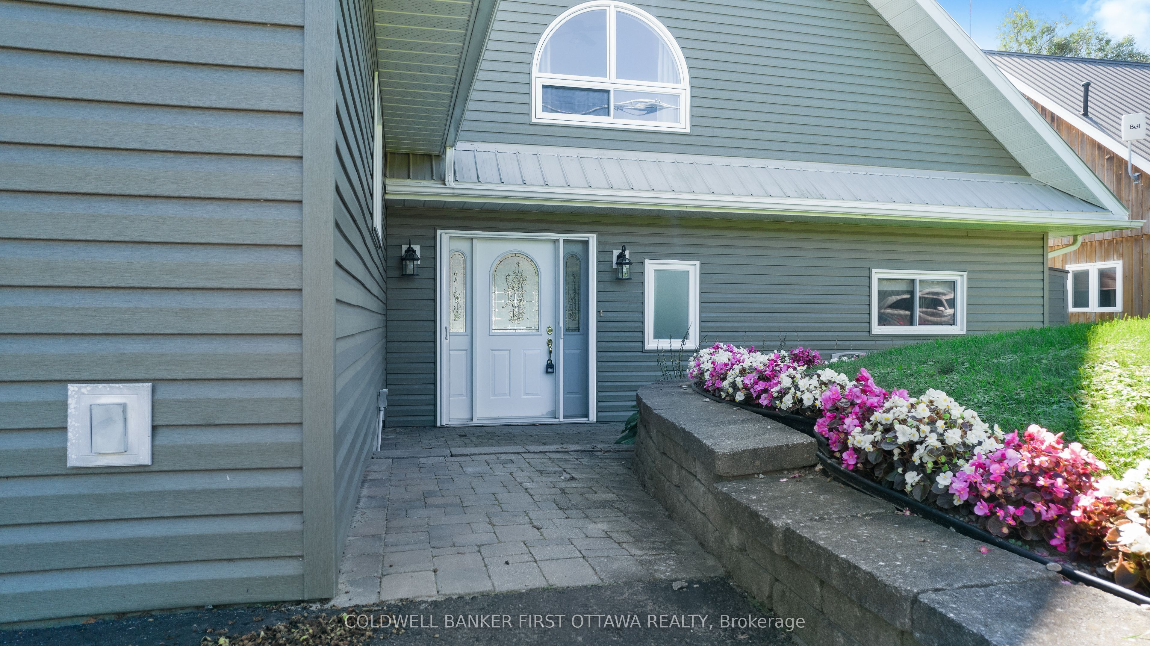 165 Rideau Street Property Photo 5