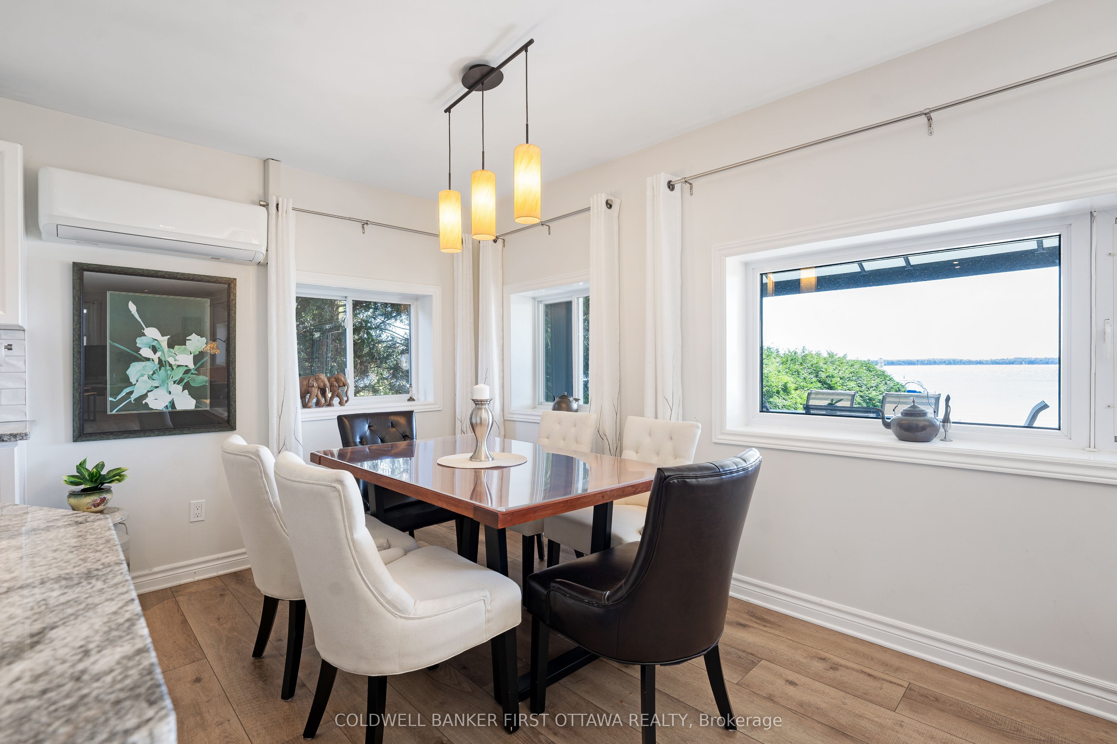 165 Rideau Street Property Photo 10