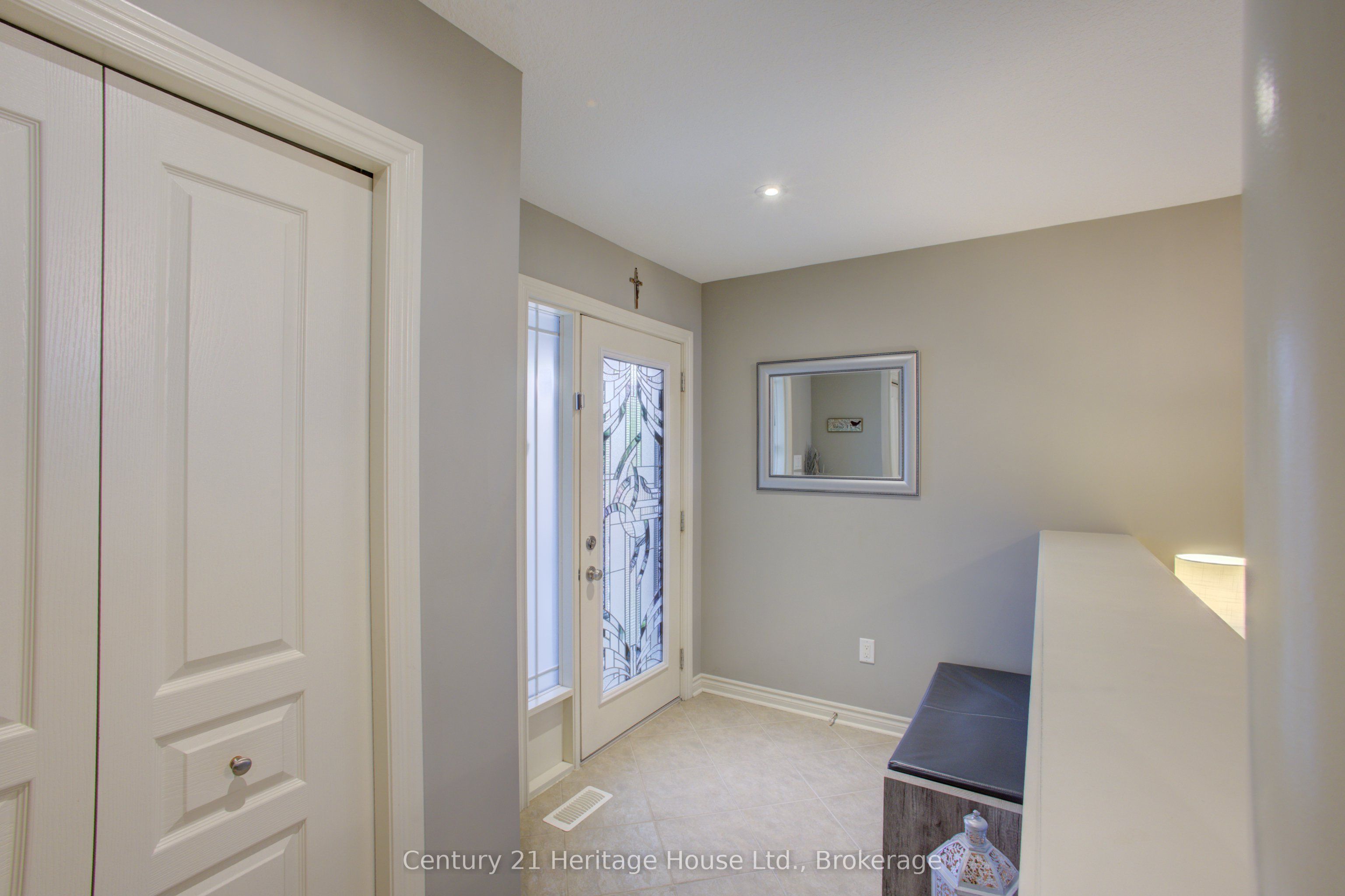 79 Laughland Lane Property Photo 6