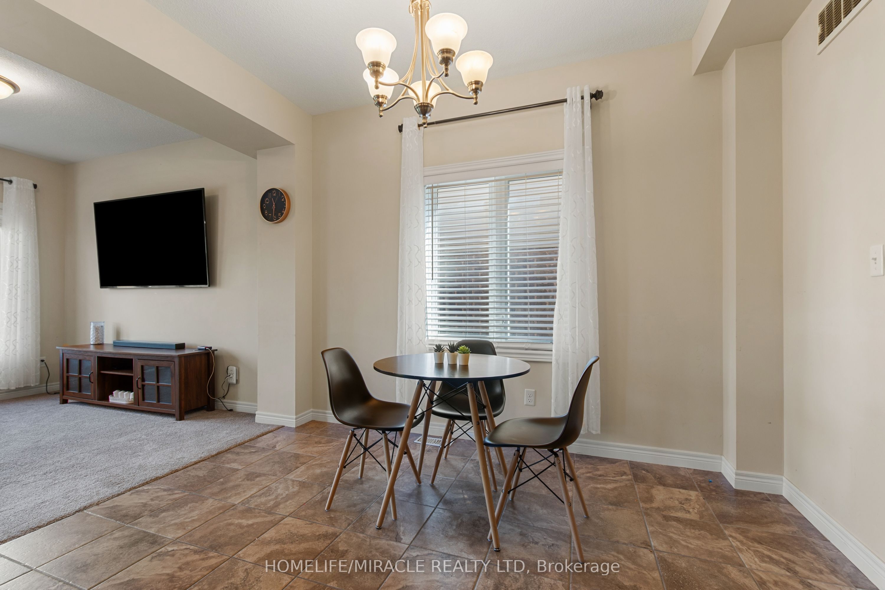 75 Sparrow Avenue Property Photo 13