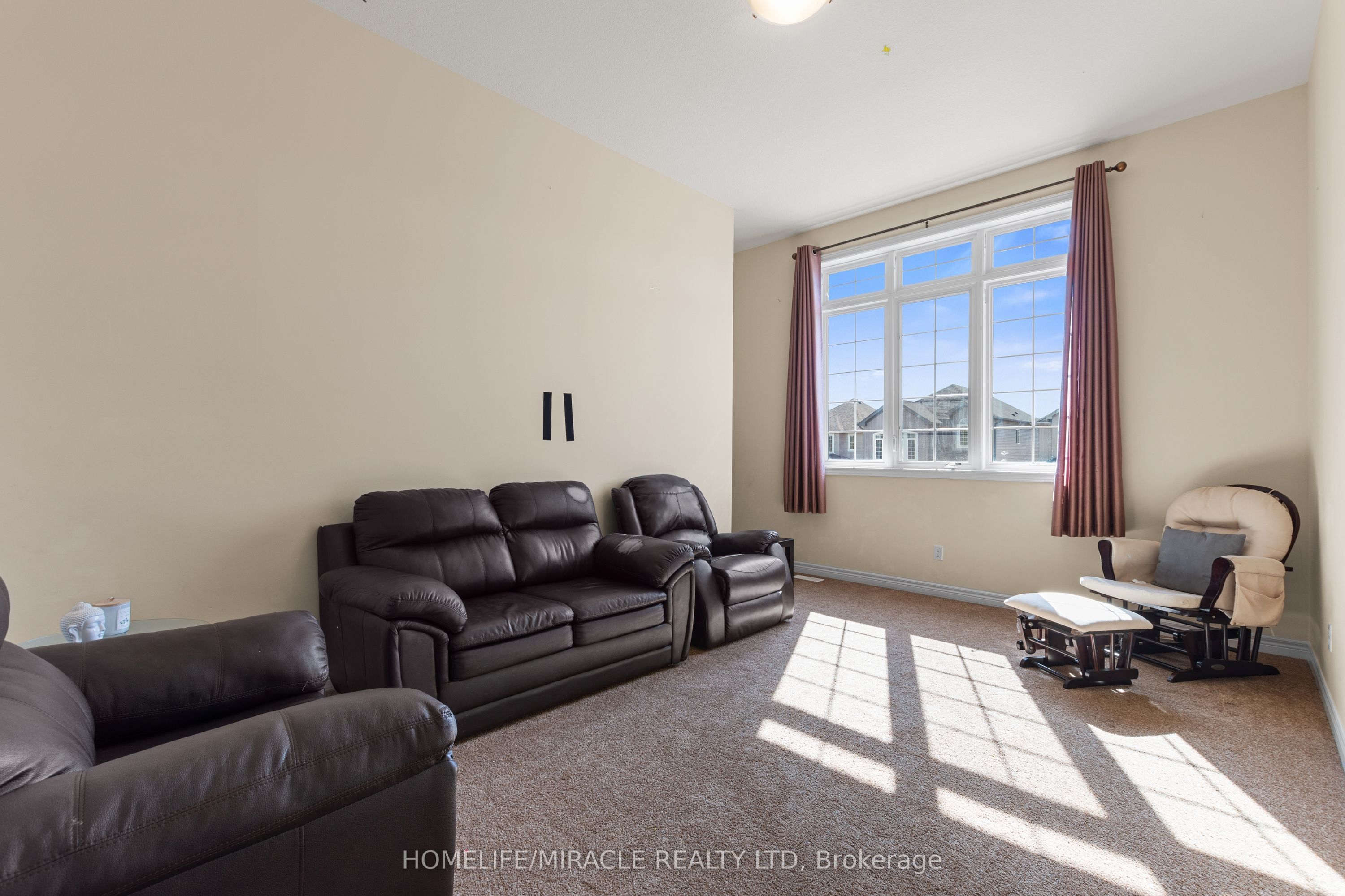 75 Sparrow Avenue Property Photo 16