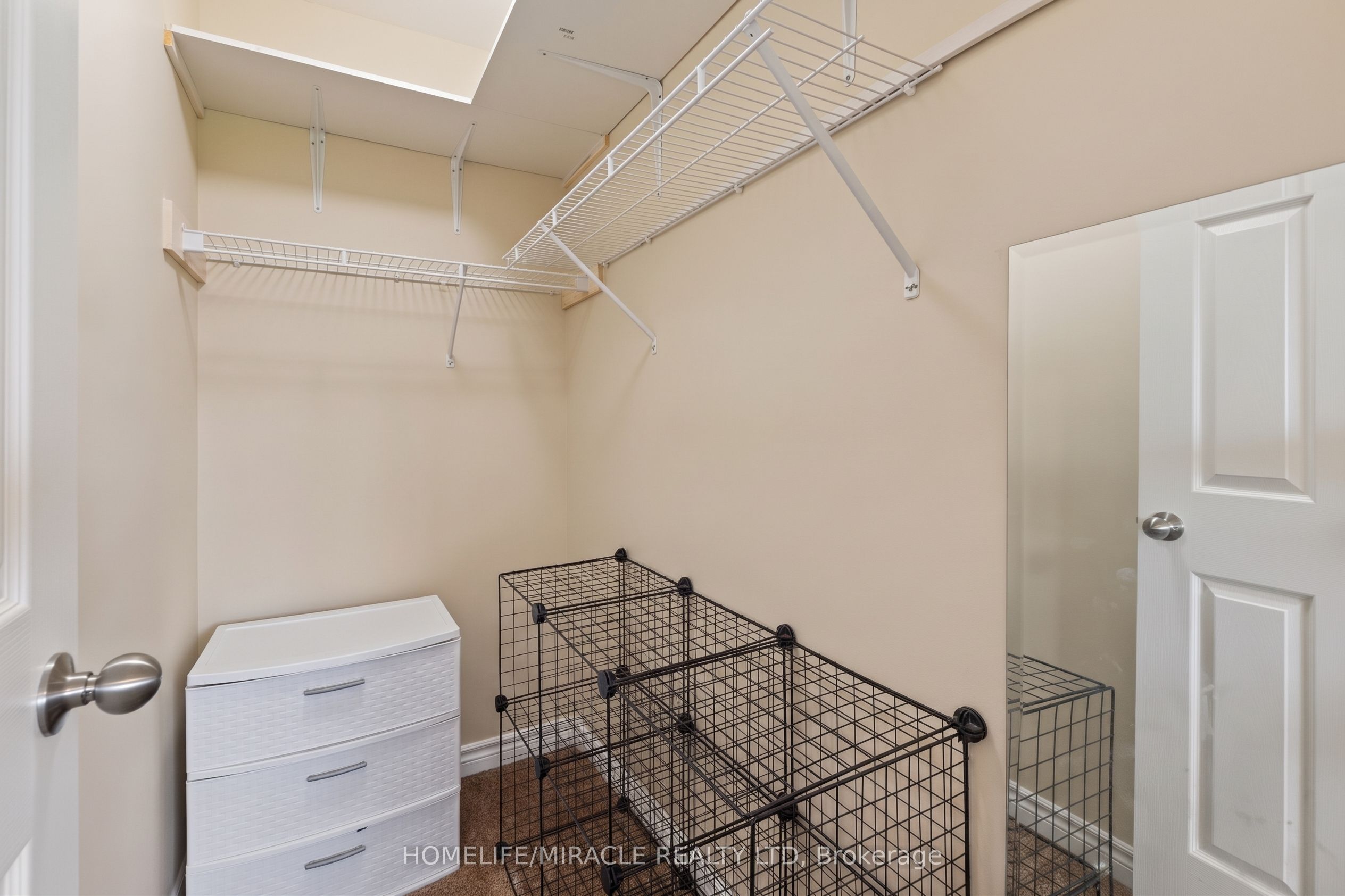 75 Sparrow Avenue Property Photo 28