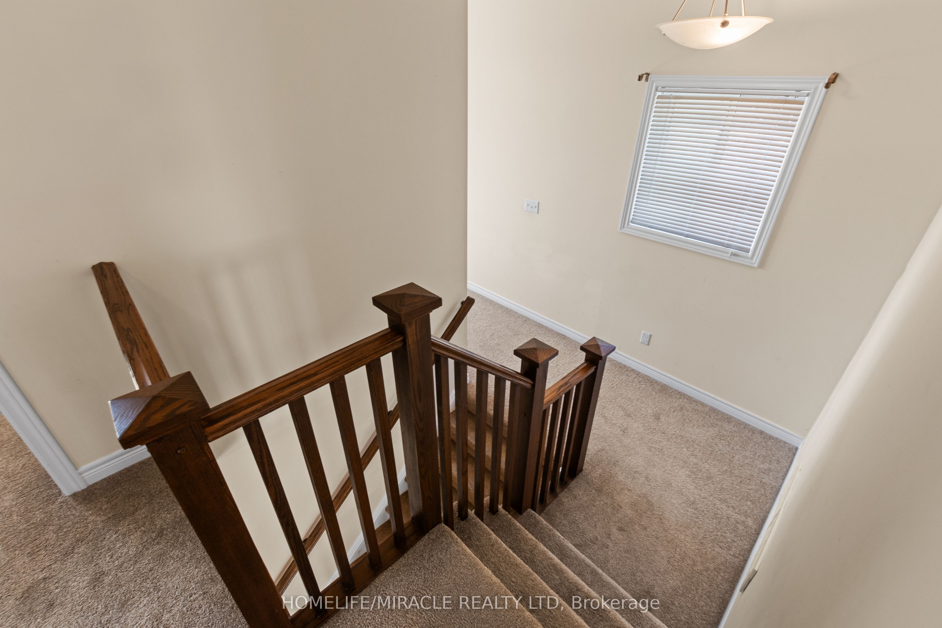 75 Sparrow Avenue Property Photo 31