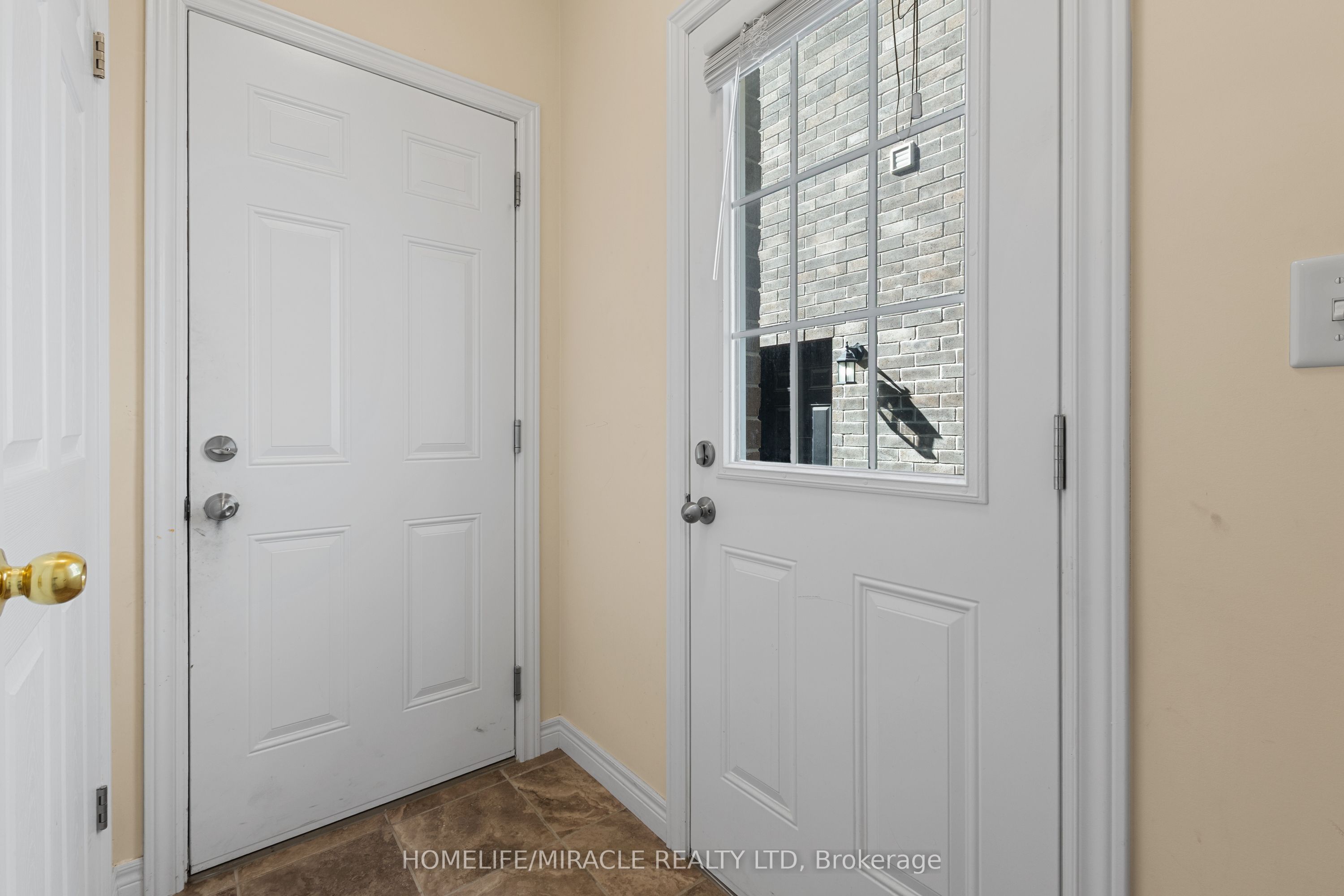 75 Sparrow Avenue Property Photo 33