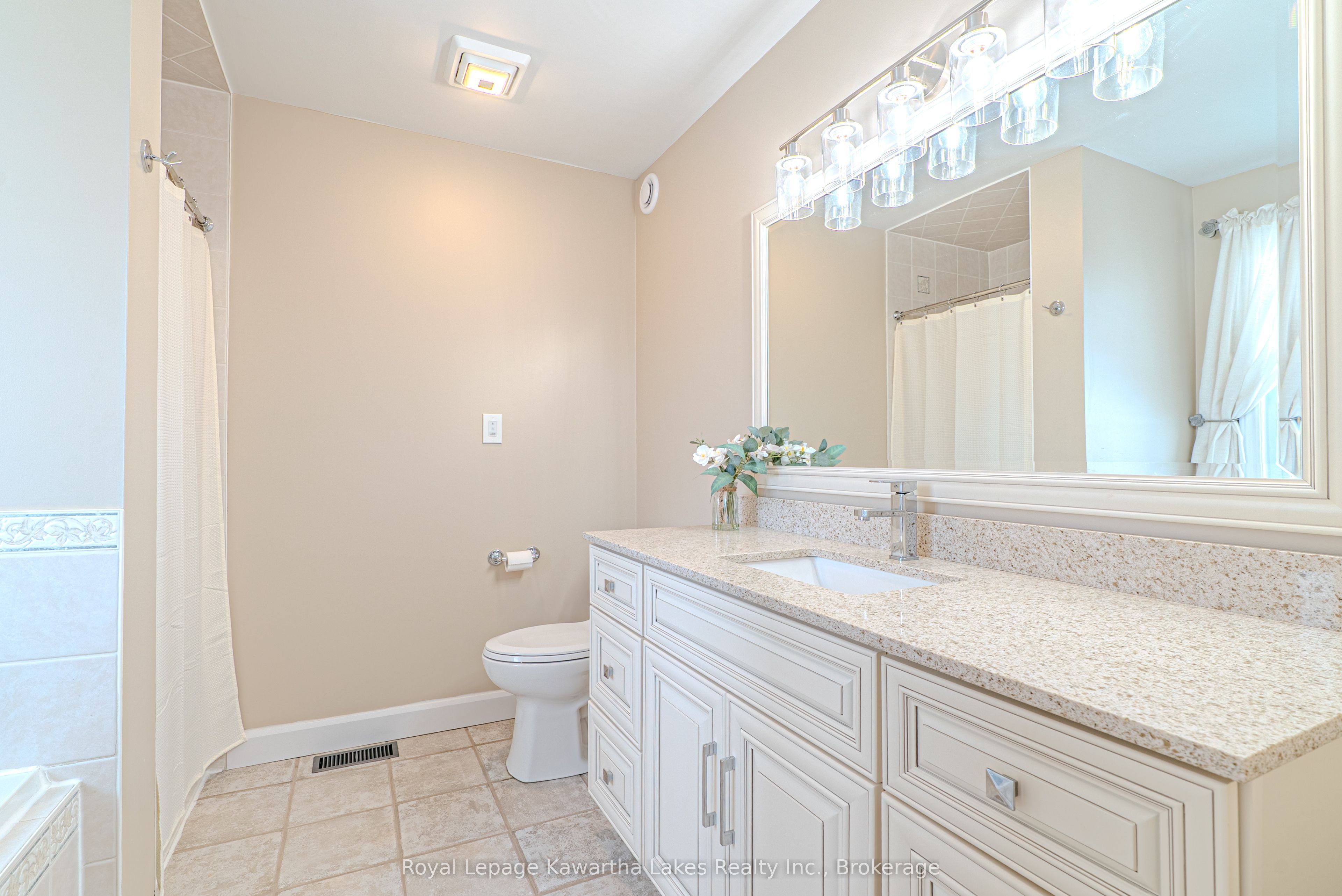 929 Eldon Road Property Photo 26