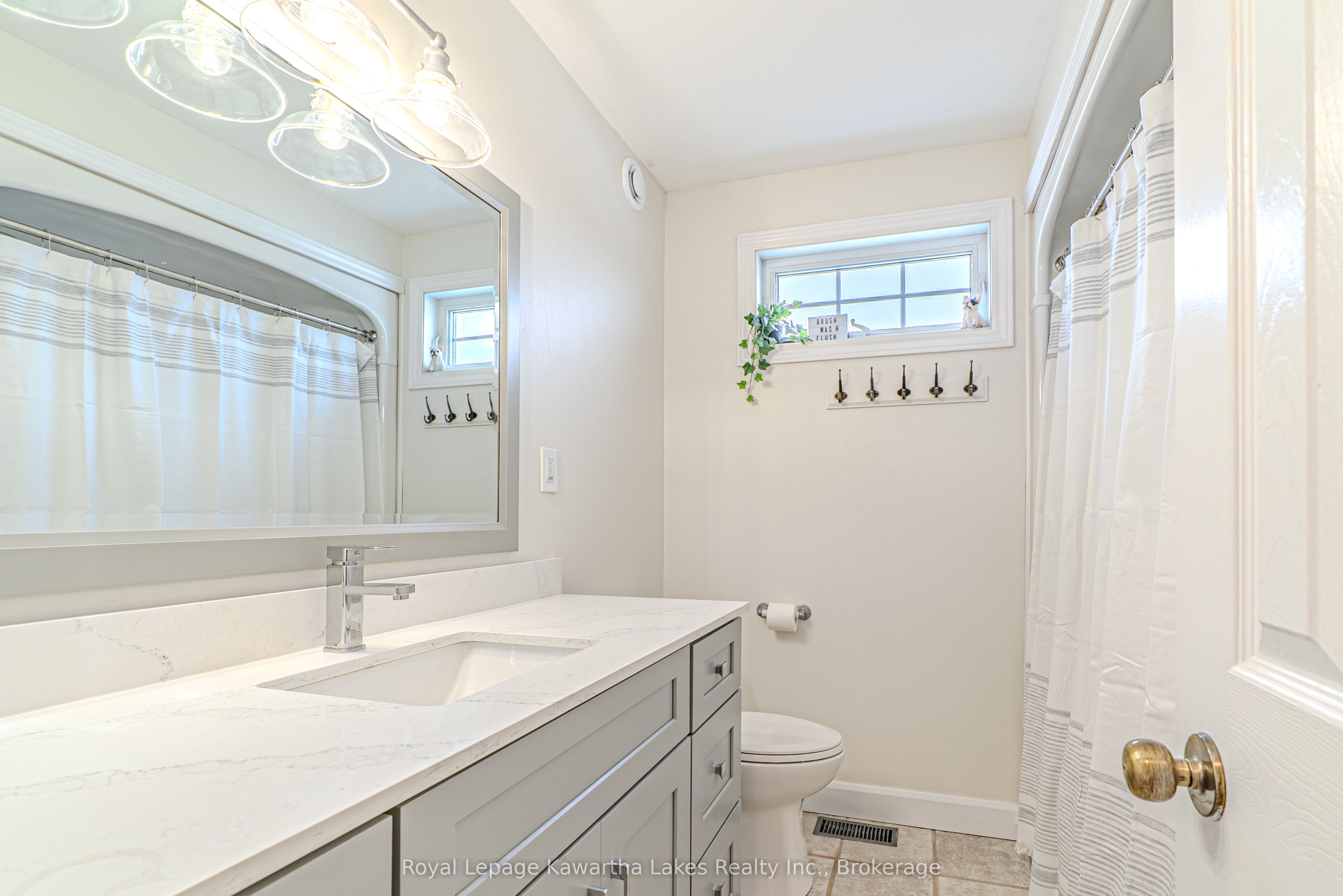 929 Eldon Road Property Photo 34