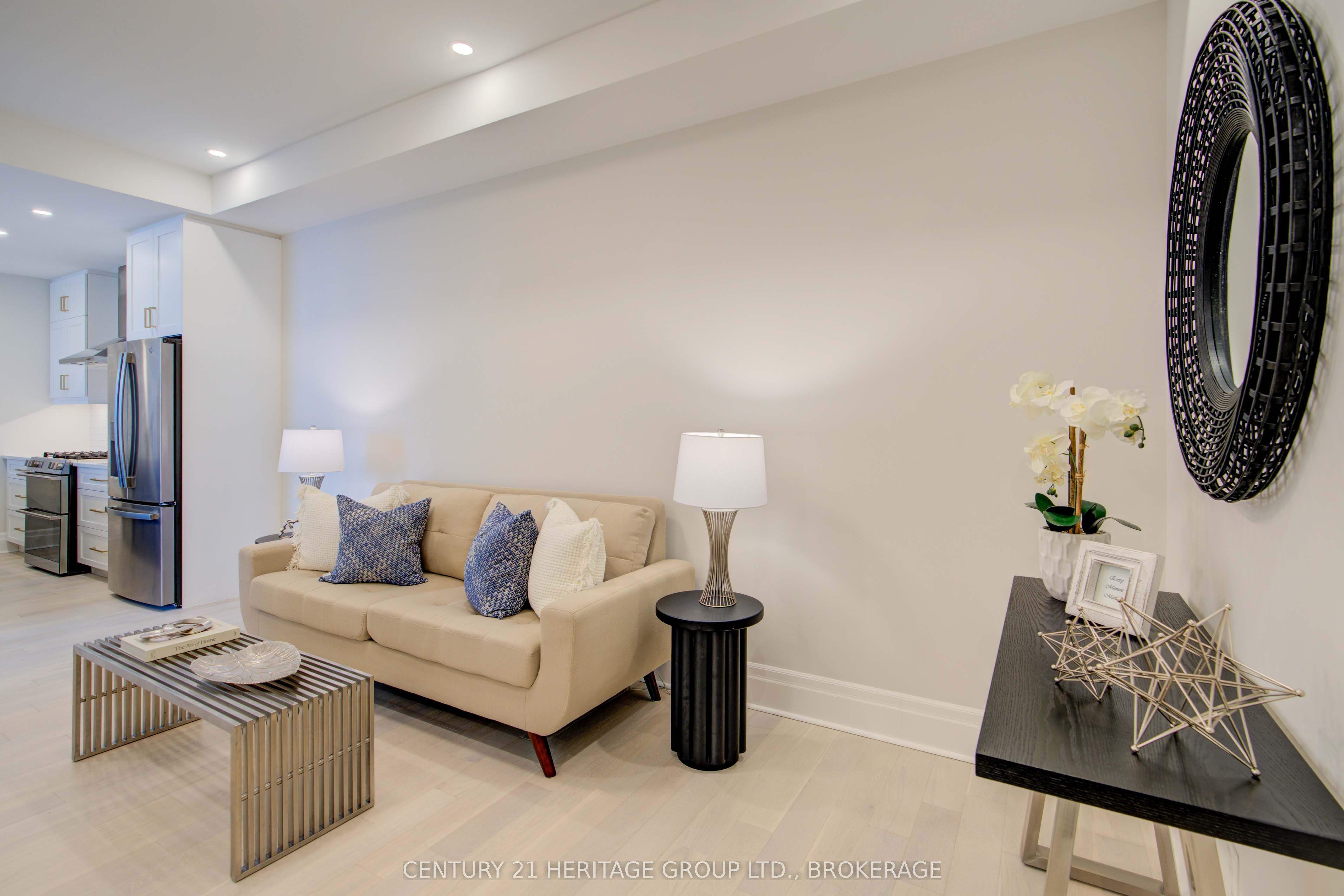 129 South Street 607 Property Photo 6