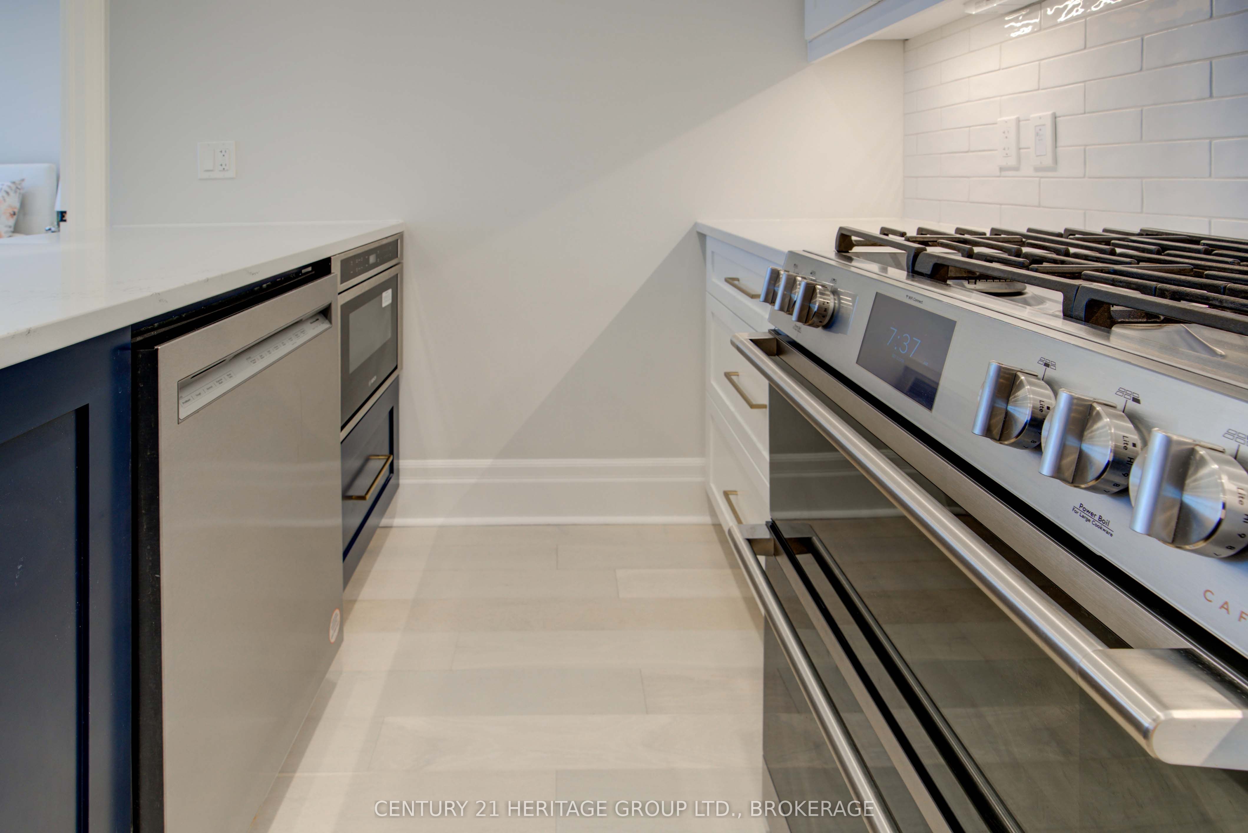 129 South Street 607 Property Photo 12