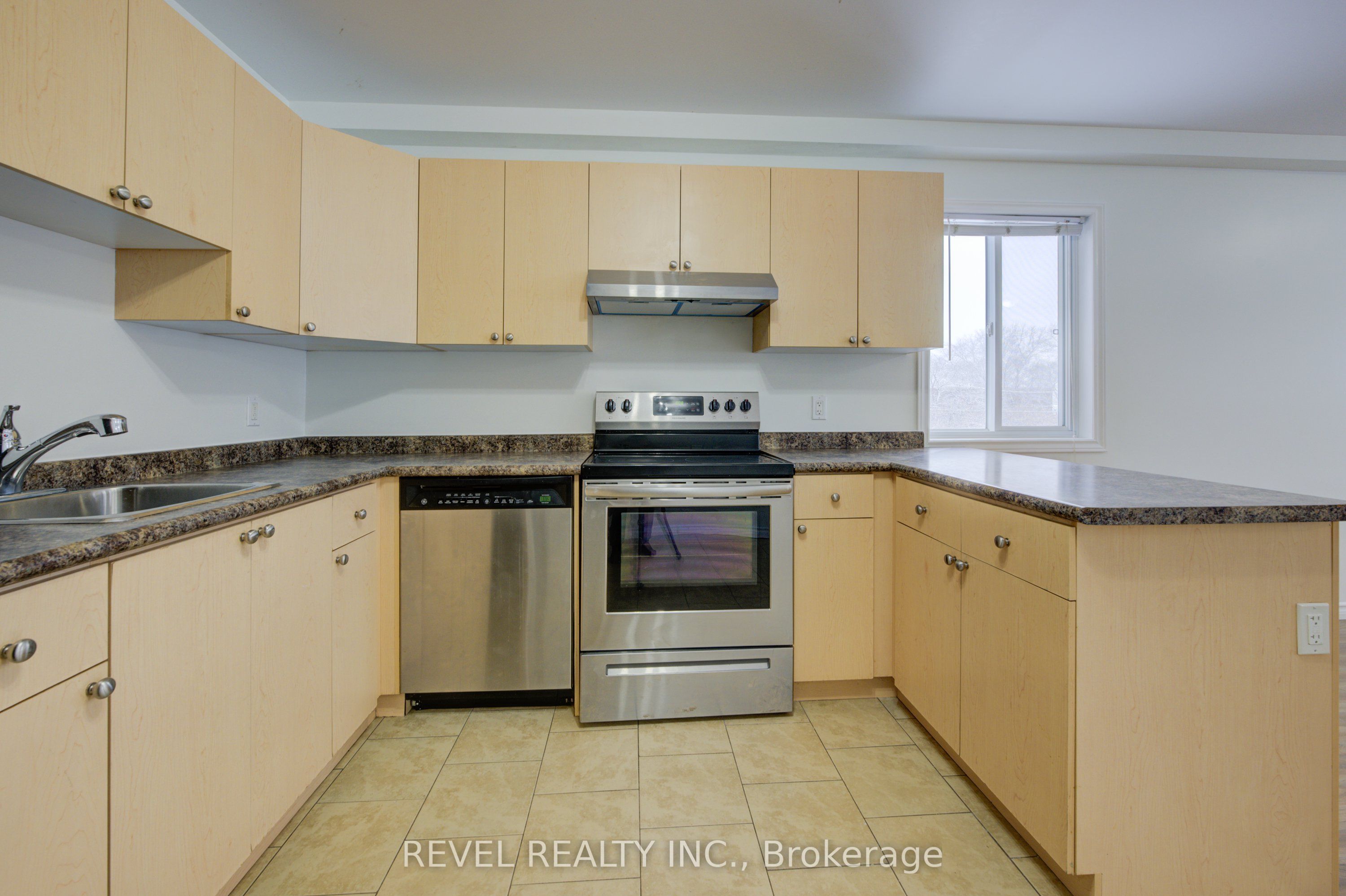 20 Puleston Street 2 Property Photo 4