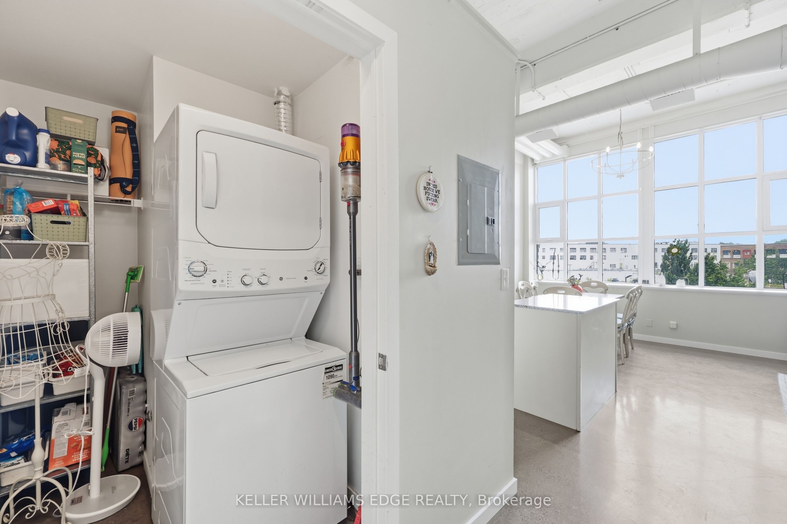 410 King Street W 307 Property Photo 17