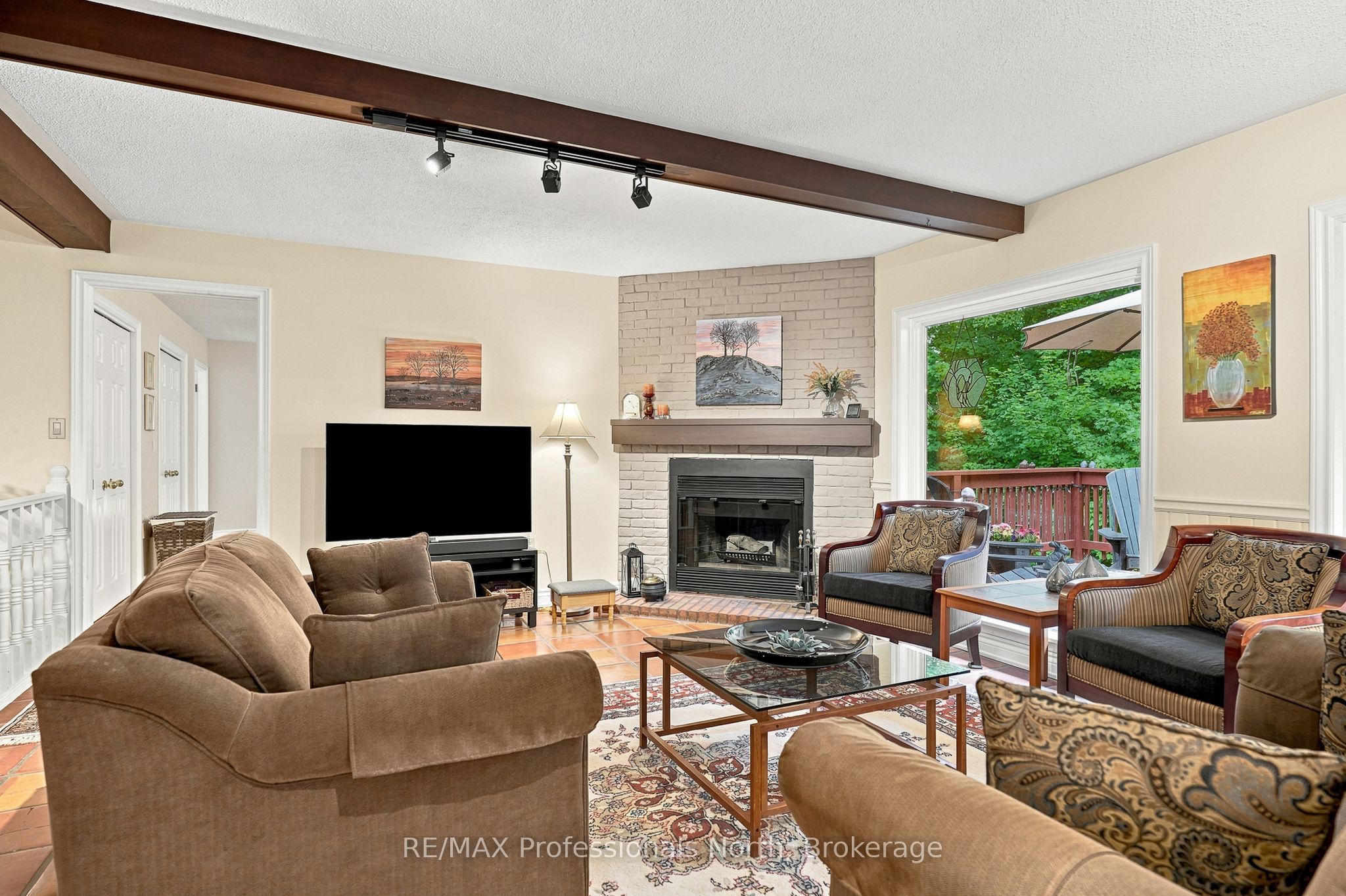 8 Palmer Court Property Photo 13
