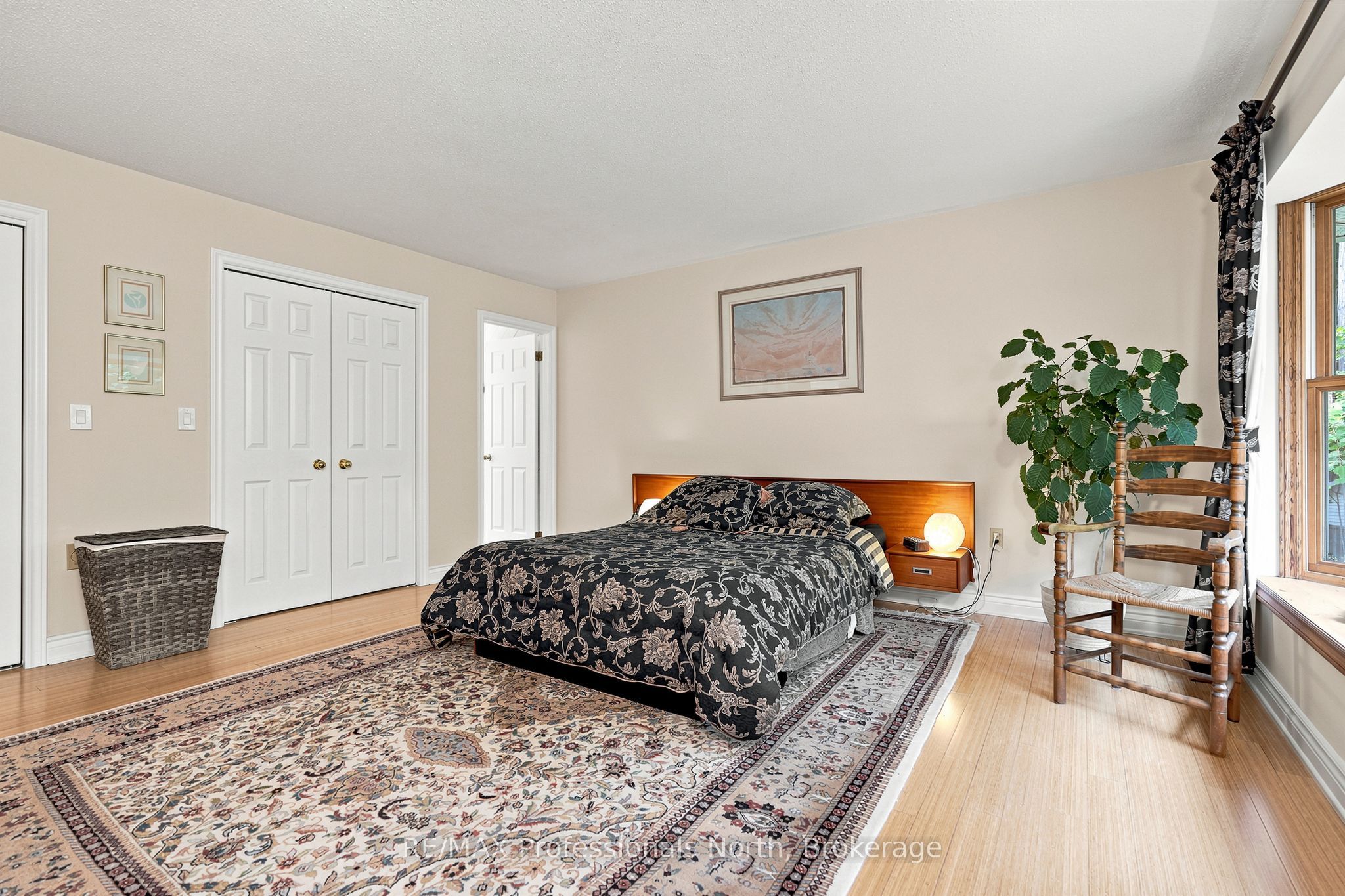 8 Palmer Court Property Photo 30
