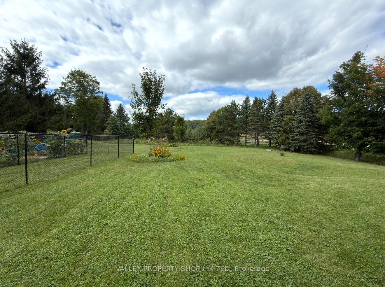 10 Kirk Court Property Photo 23