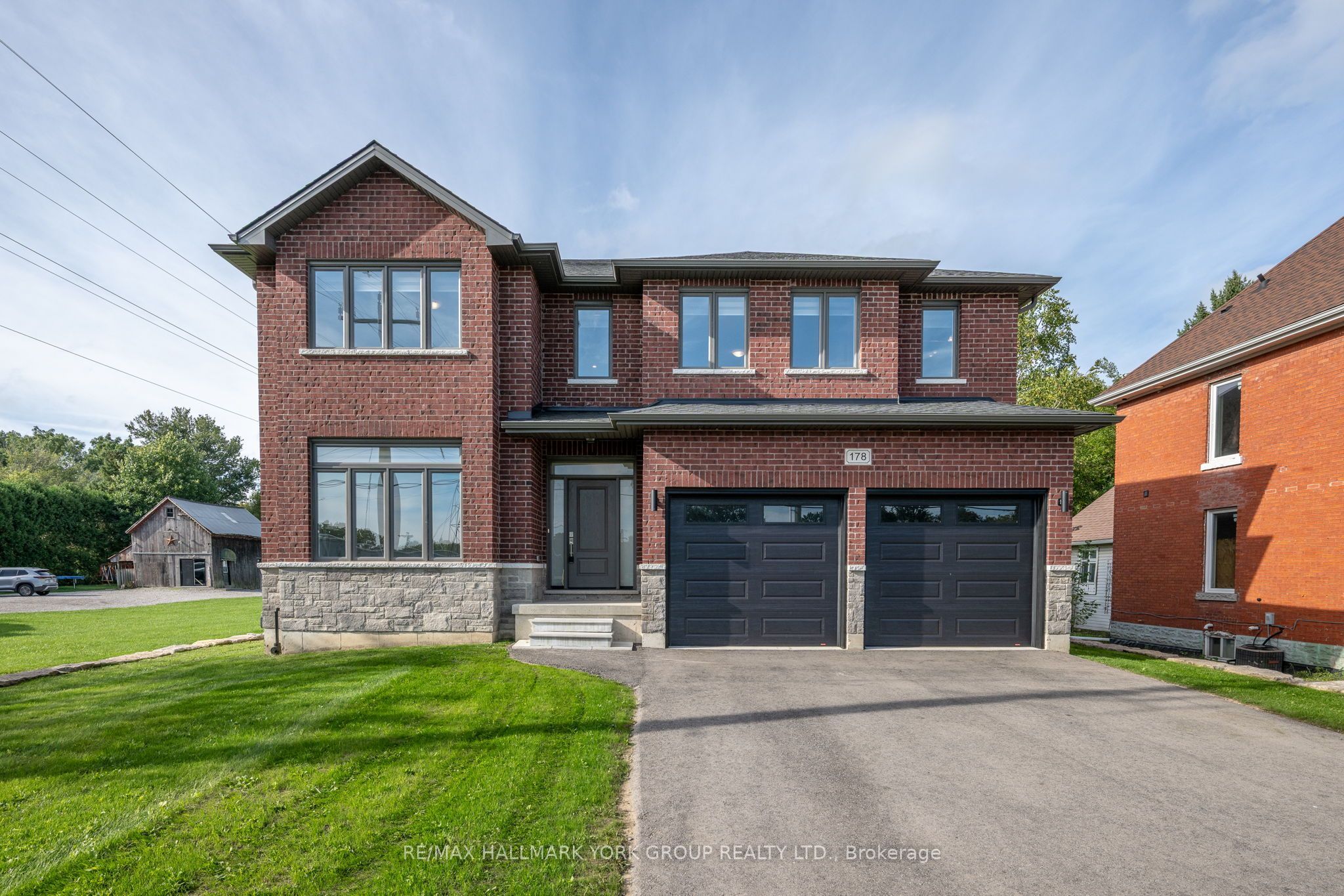 178 Graham Street Property Photo 1