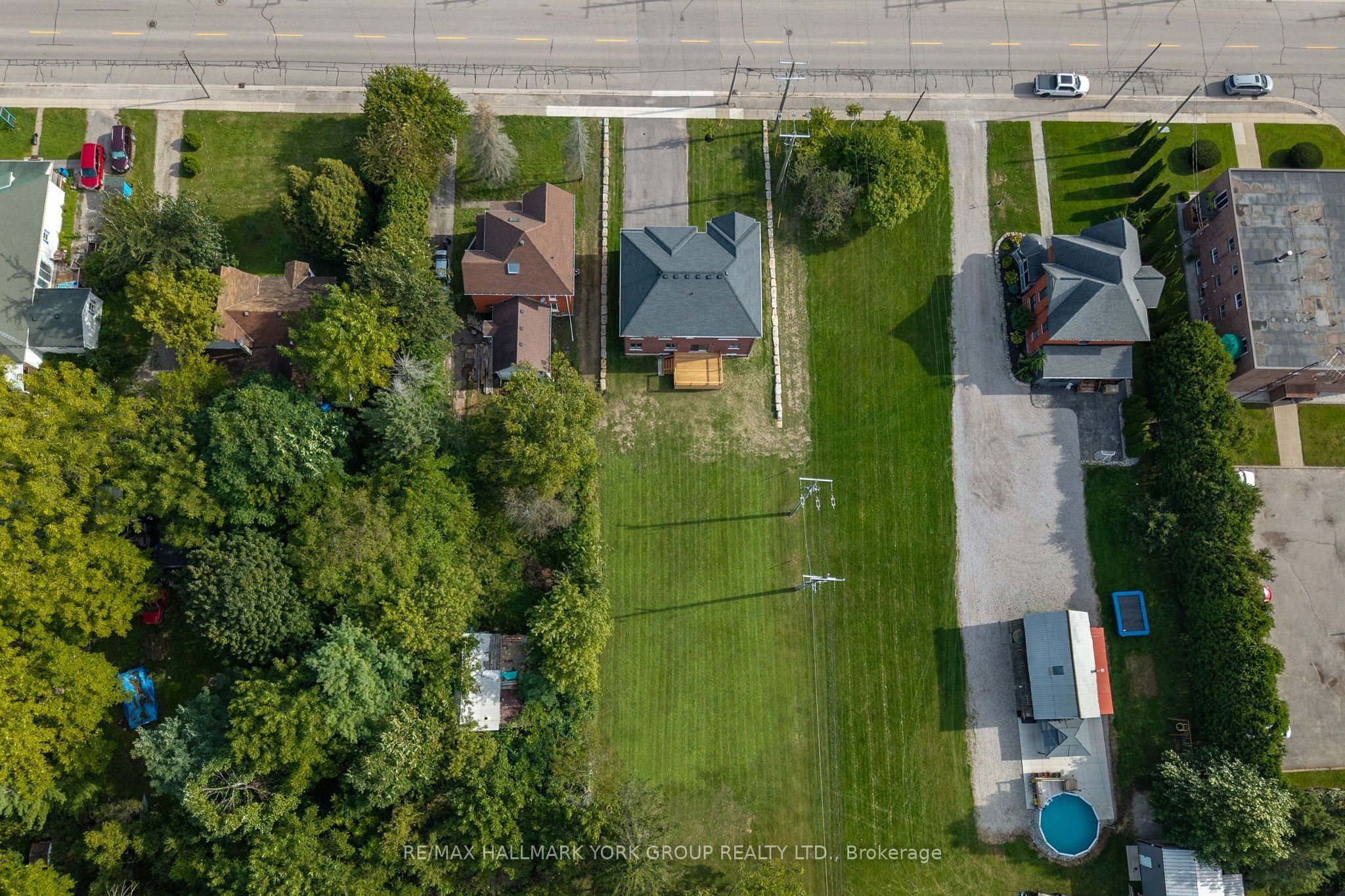178 Graham Street Property Photo 7